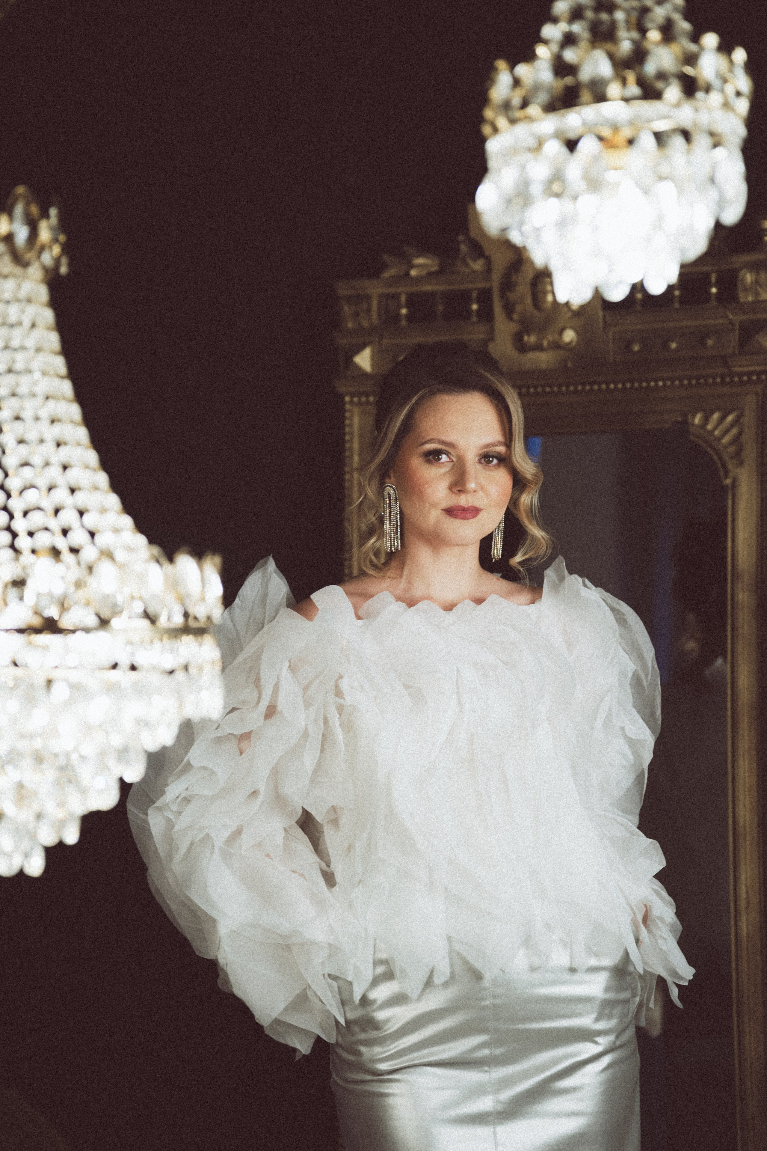 НОВОГОДНЯЯ ФОТОСЕСИИЯ В СТУДИИ ДЛЯ ДЕВУШКИ И ПРОГУЛКА ПО ЧЕРНЫШЕВСКОЙ. Профессиональный фотограф, Санкт-Петербург — Виктория Богомолова