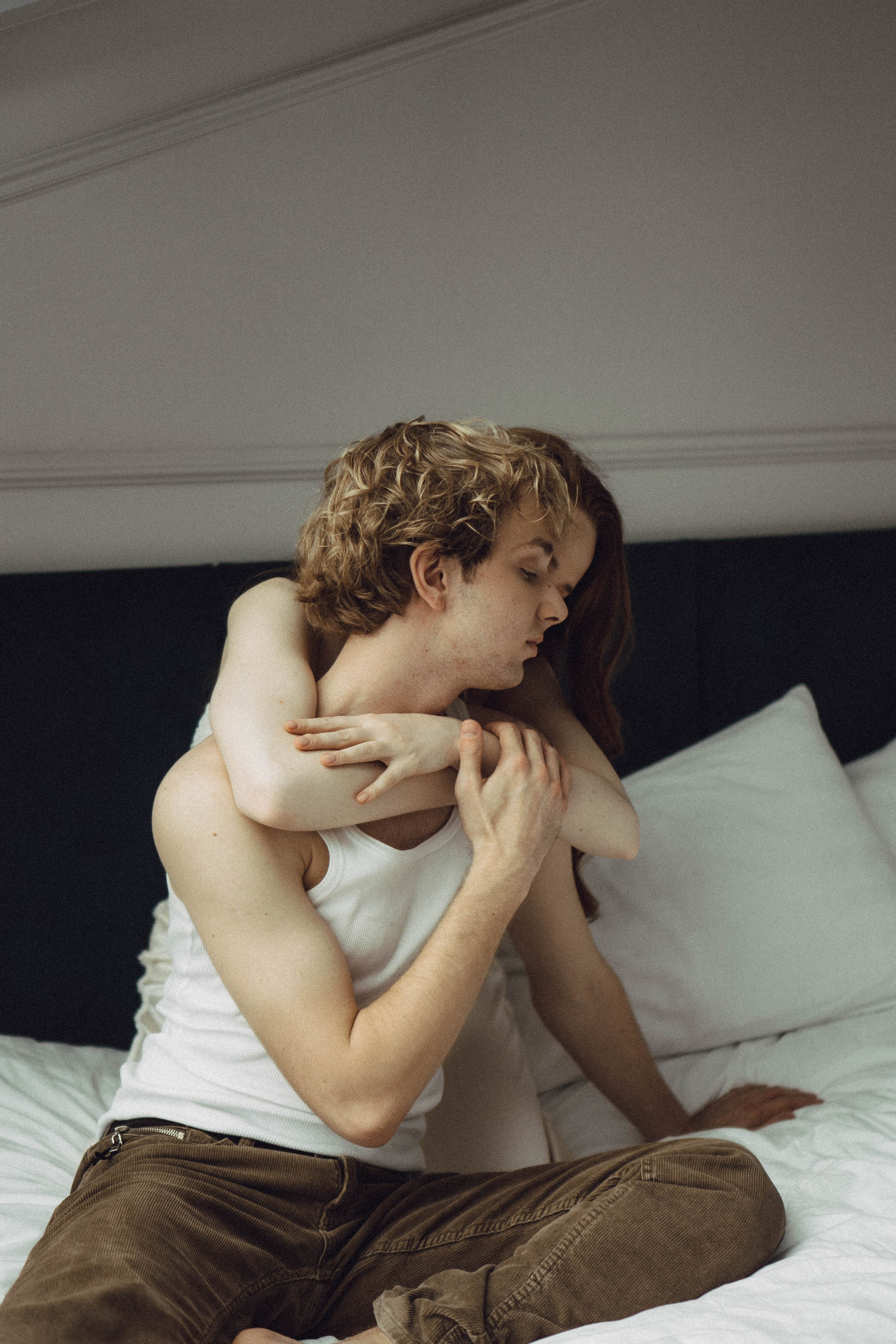 СВАДЕБНАЯ СЬЕМКА В ОТЕЛЕ. СБОРЫ ЖЕНИХА И НЕВЕСТЫ И ТАКЖЕ ТОР И ПОДГОТОВКА К ПРОГУЛКЕ. Профессиональный фотограф, Санкт-Петербург — Виктория Богомолова