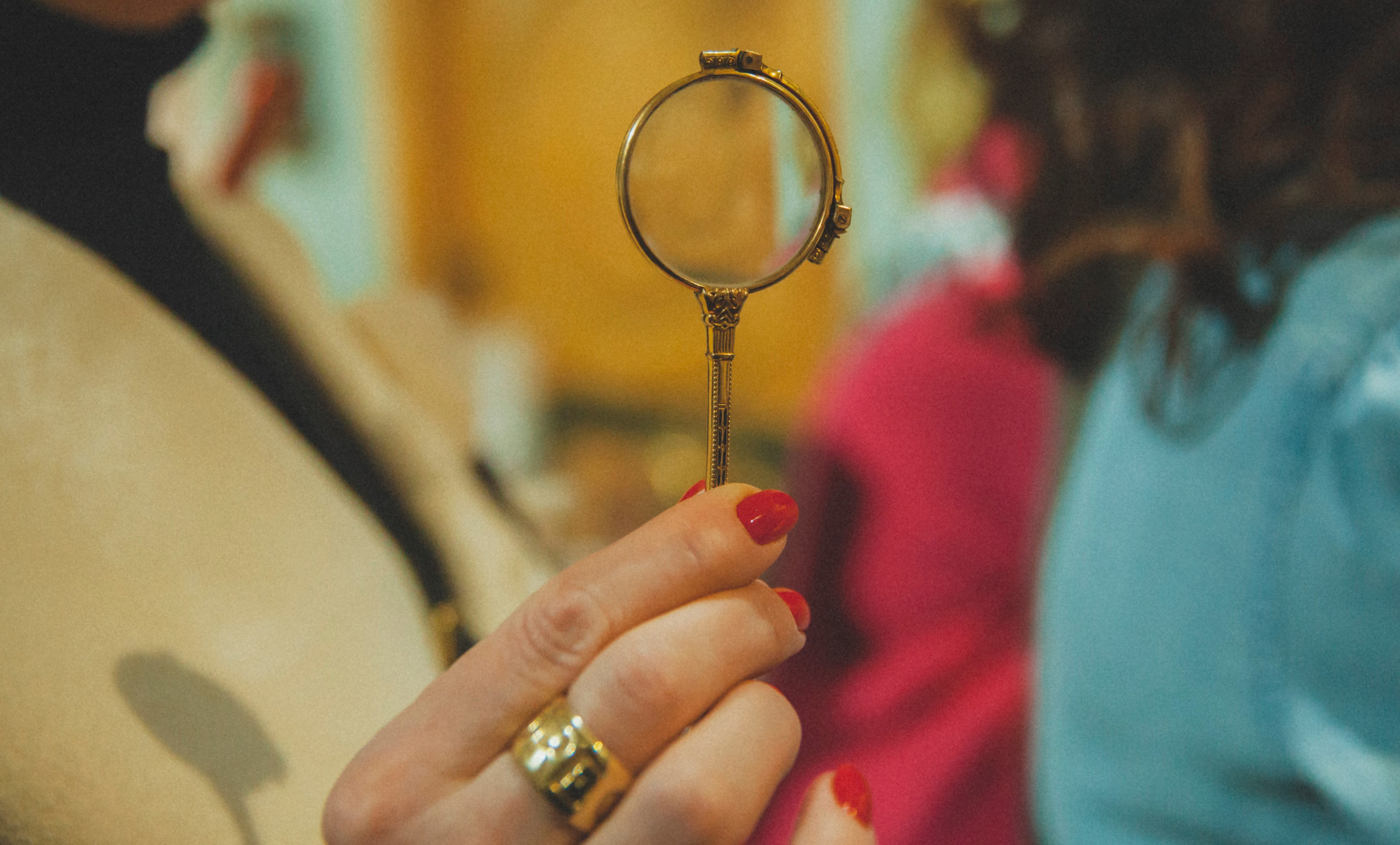 Фарфоровая экспедиция в Петербурге. Ольга Черешнева. Фотограф Александра Степанова