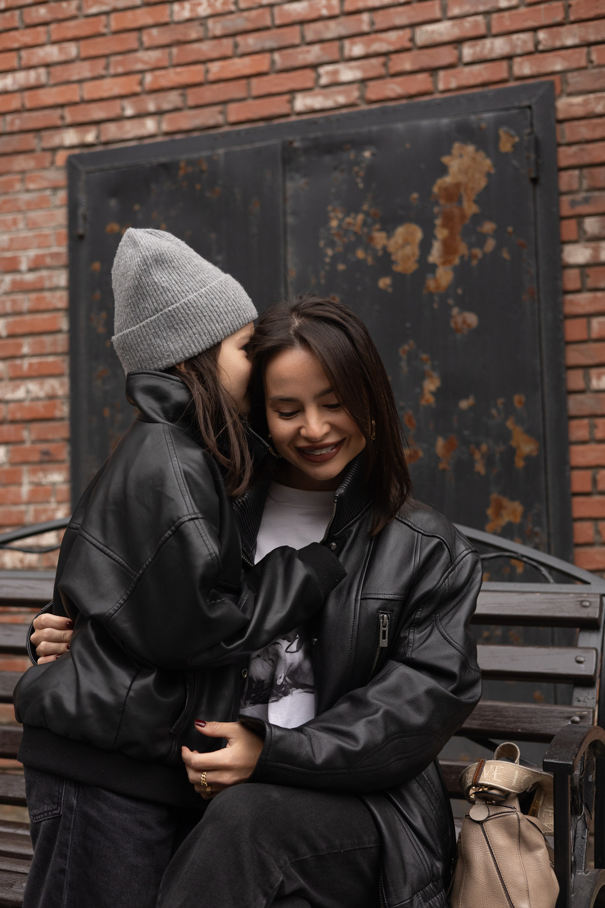 Вера с мамой. Портретный, свадебный, репортажный фотограф во Владивостоке Юлиана Джули Фокс