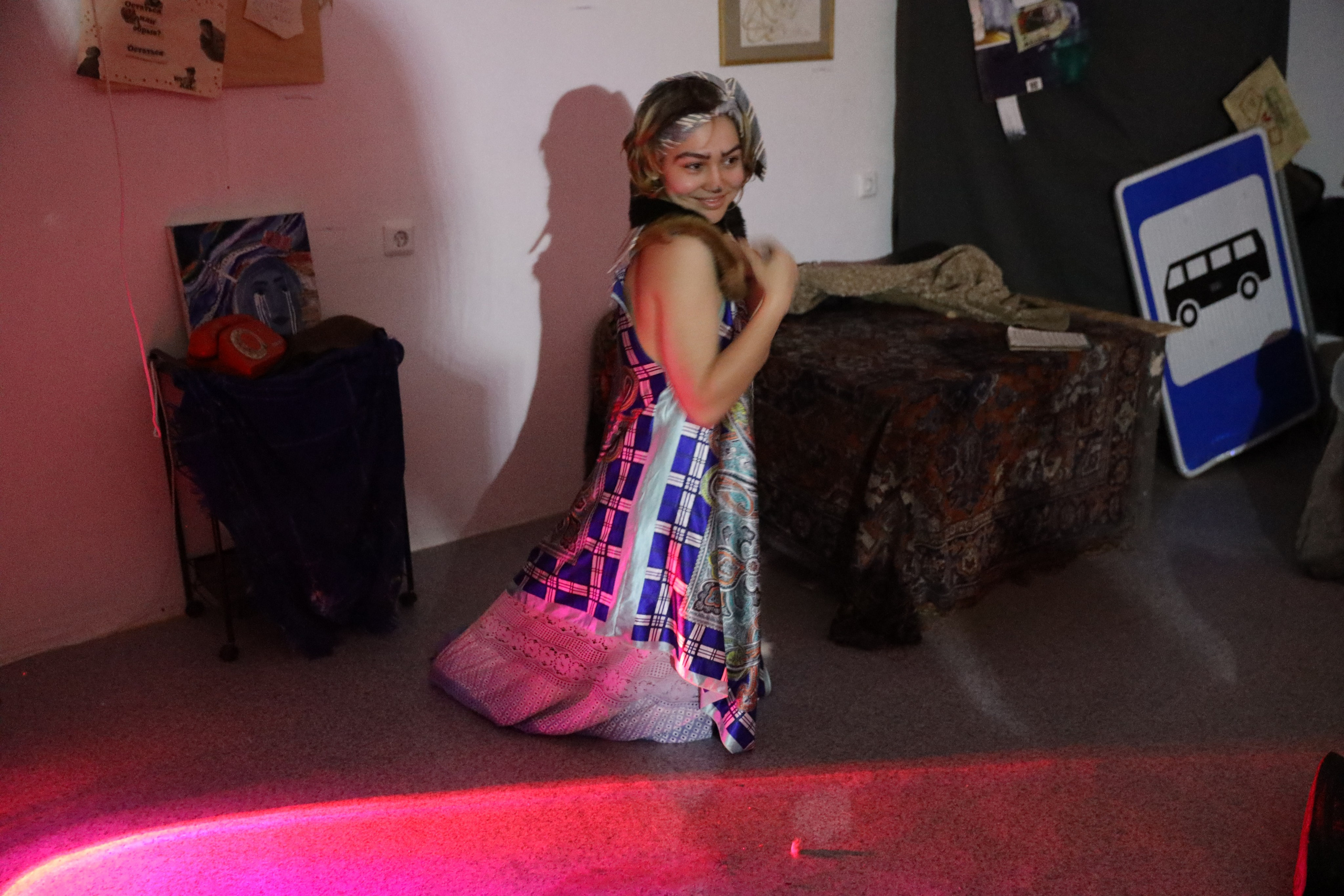 Выставка-перформанс. Творческое пространство в Санкт-Петербурге