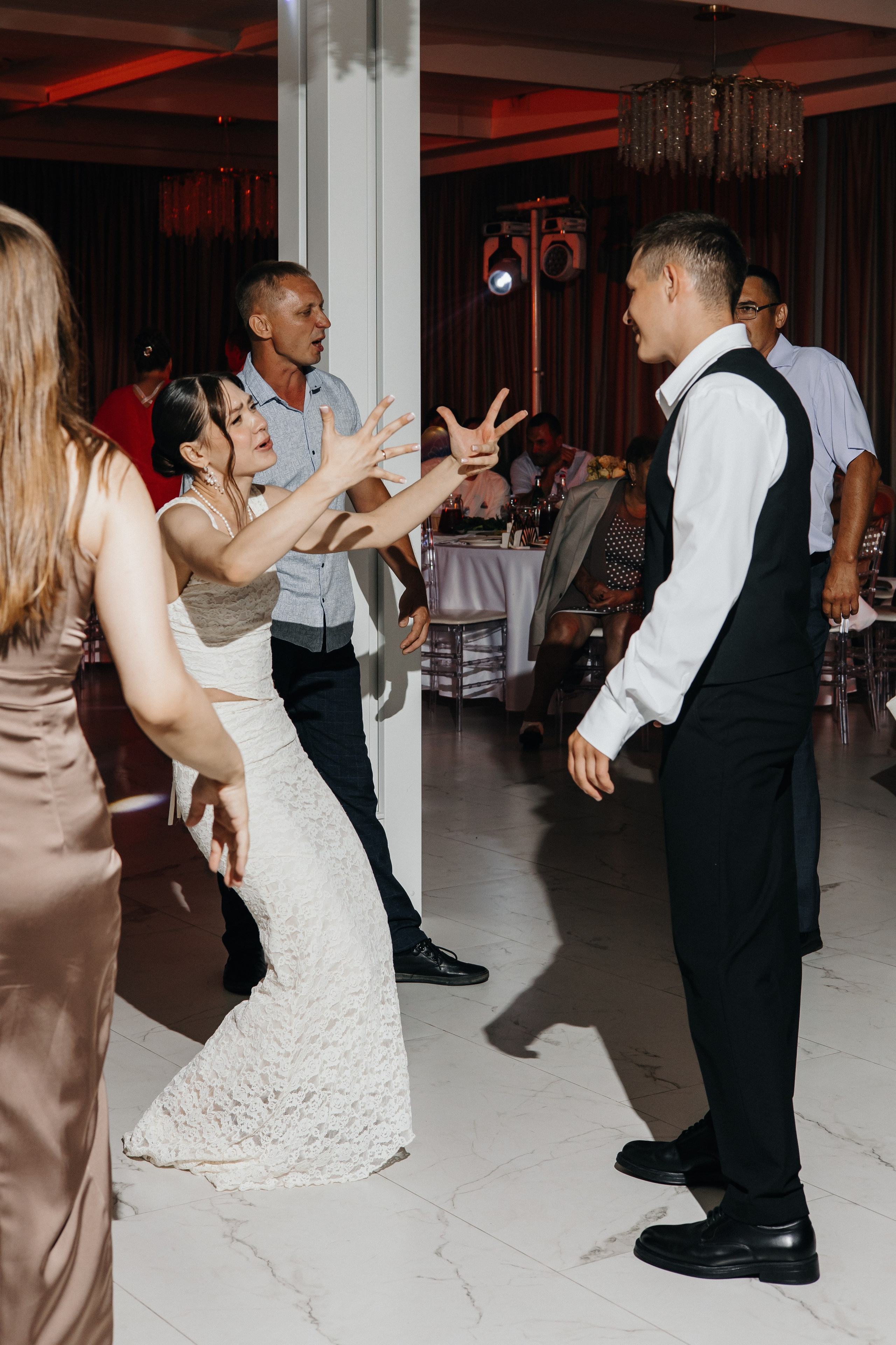 Софья и Артем. Свадебный фотограф и видеограф Когай Дмитрий и Юлия