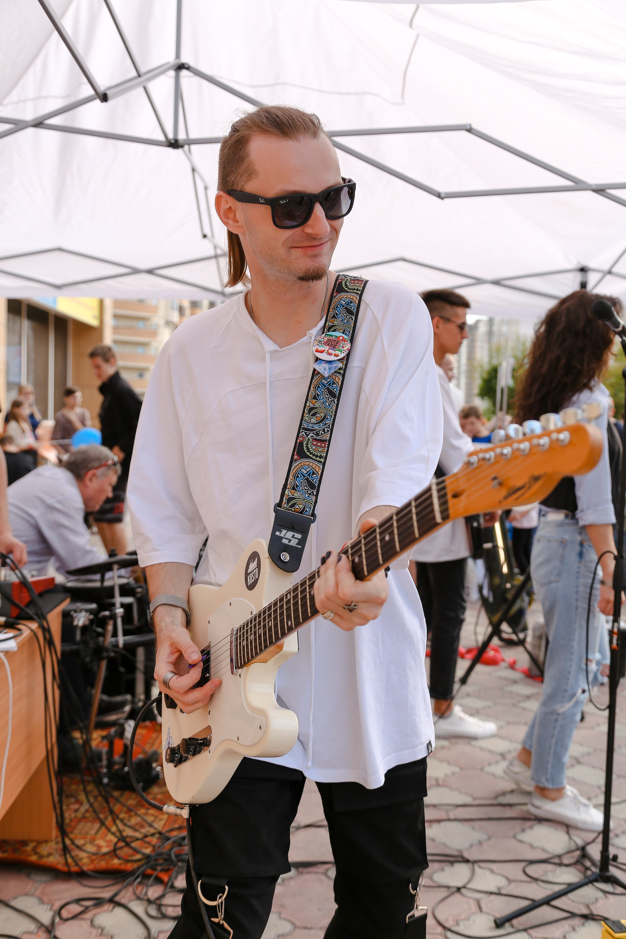 Уличная презентация автошколы. Портретный и репортажный фотограф. Мыльников Илья