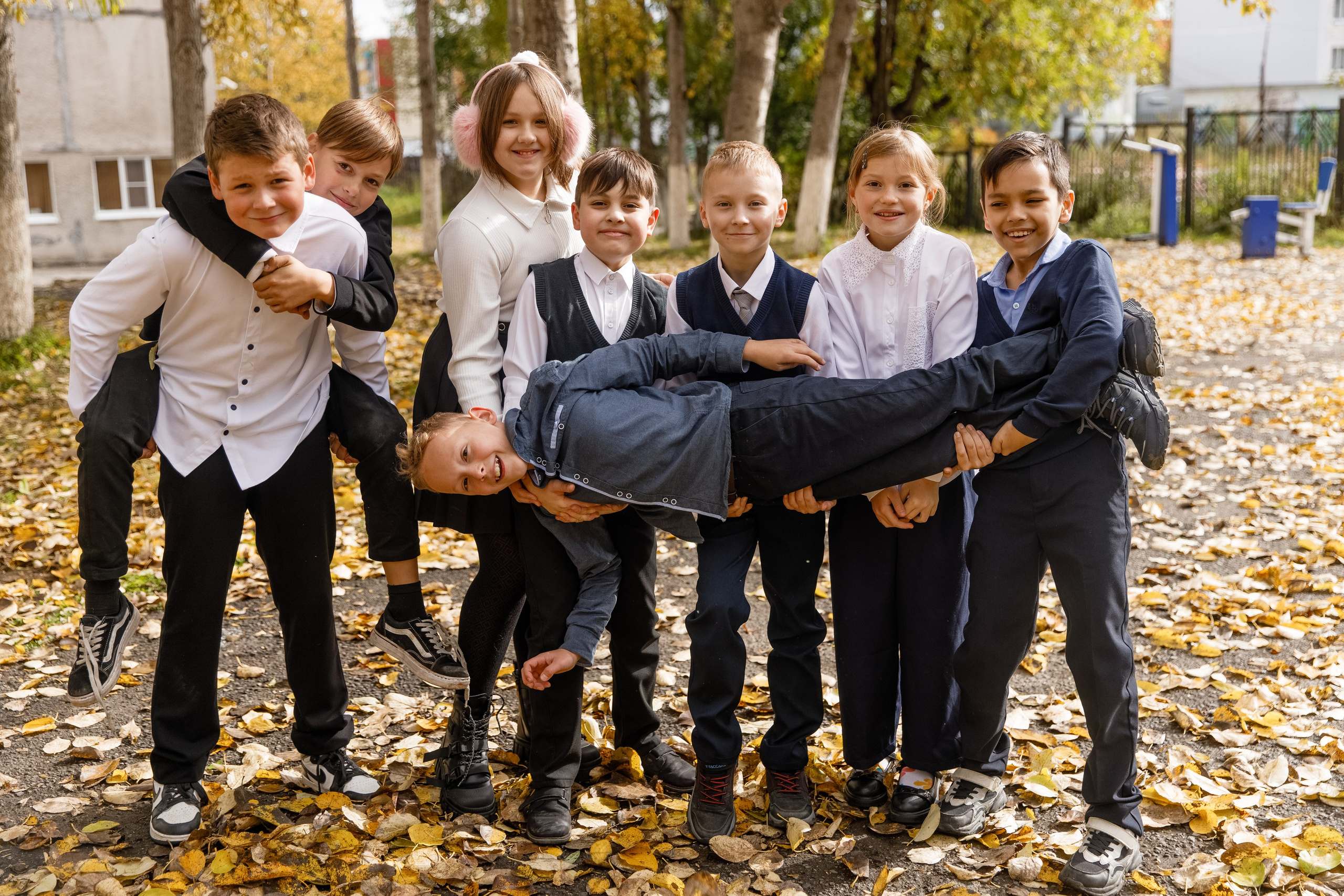 Начальные школы. Авето фото. Выпускные альбомы Камчатка