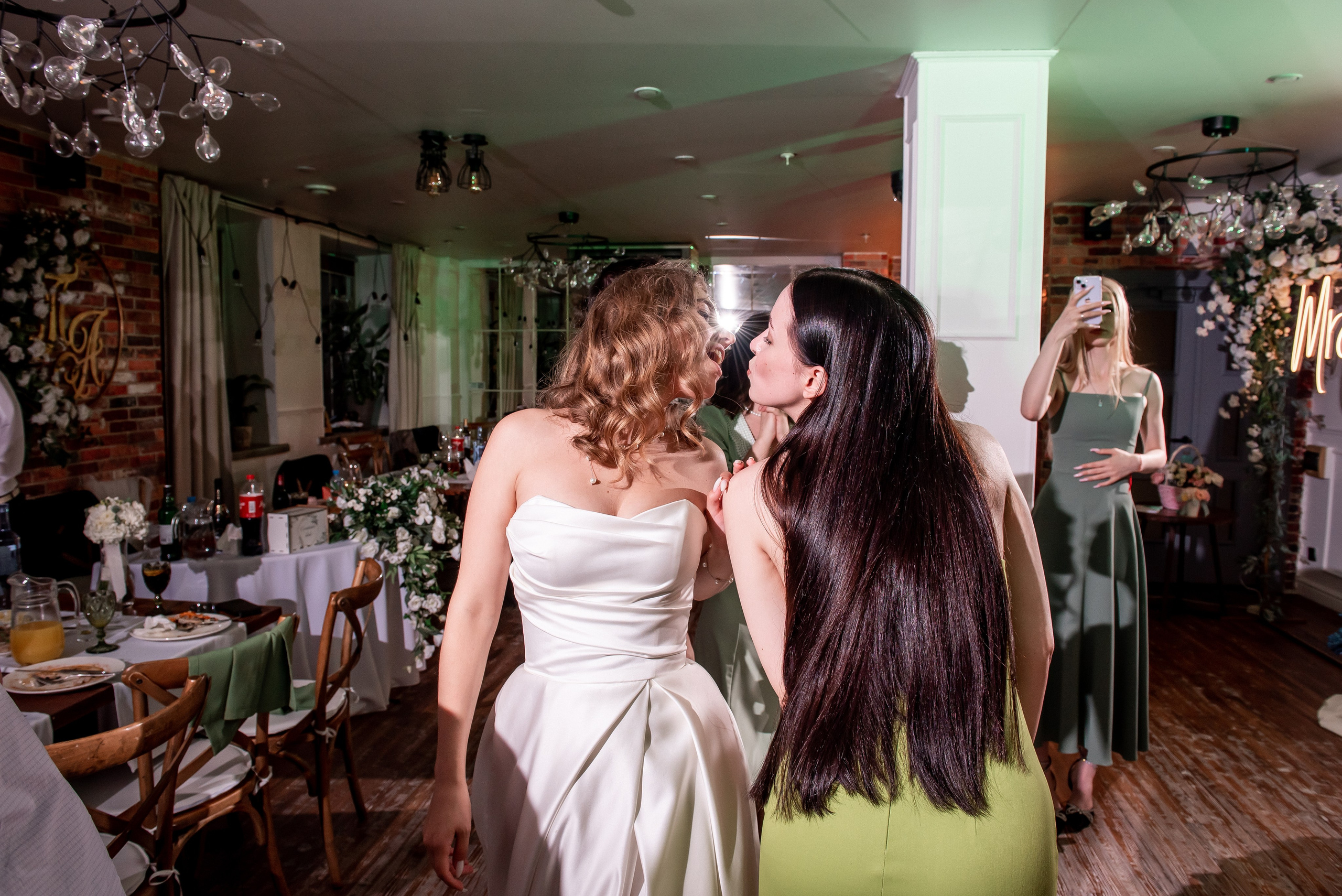 Павел и Анна. Свадебный фотограф в Новосибирске. Александра Верхушина