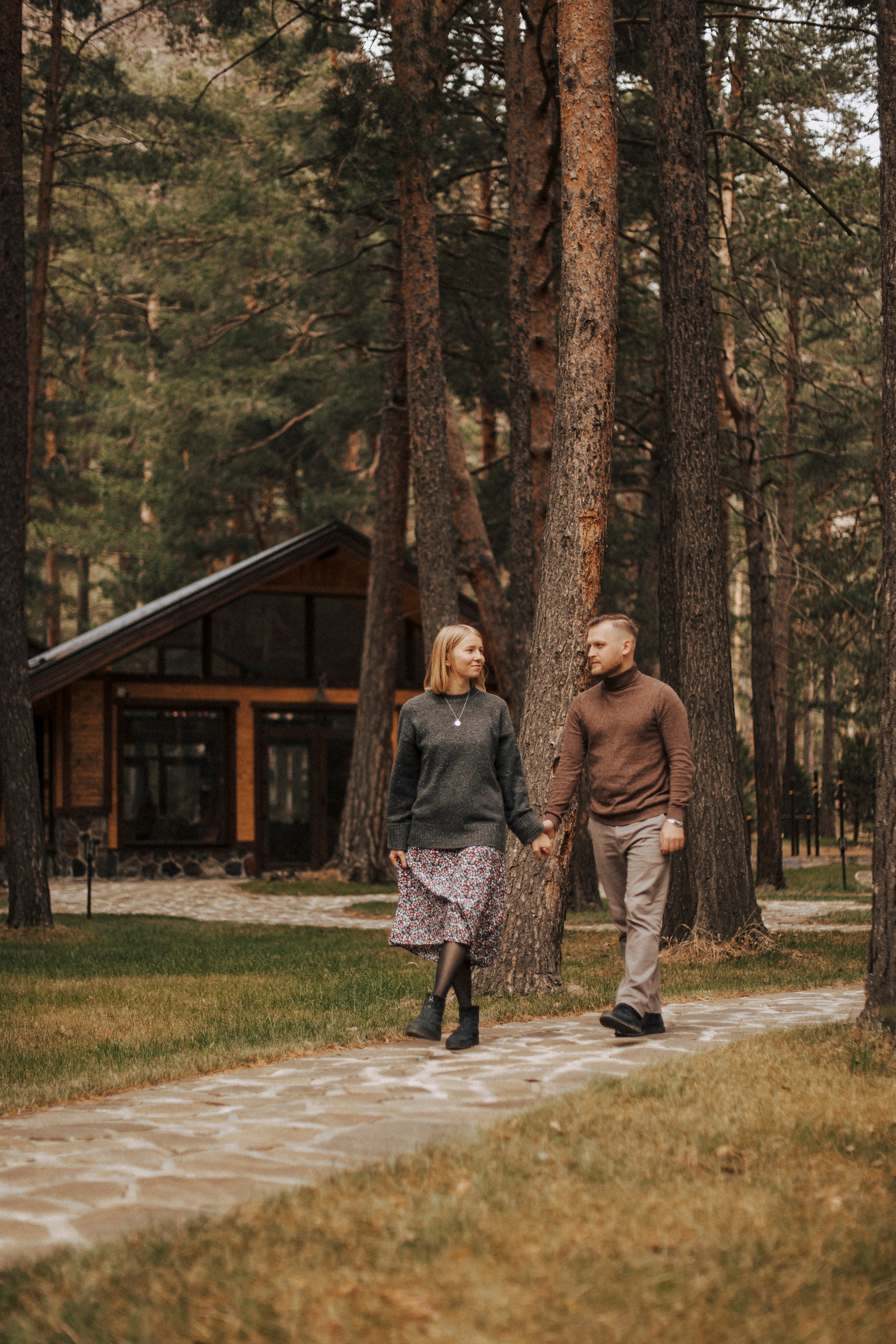 ДОМИК В ЛЕСУ. Фотограф Настя Конник | Пятигорск | Эльбрус | Домбай | Архыз