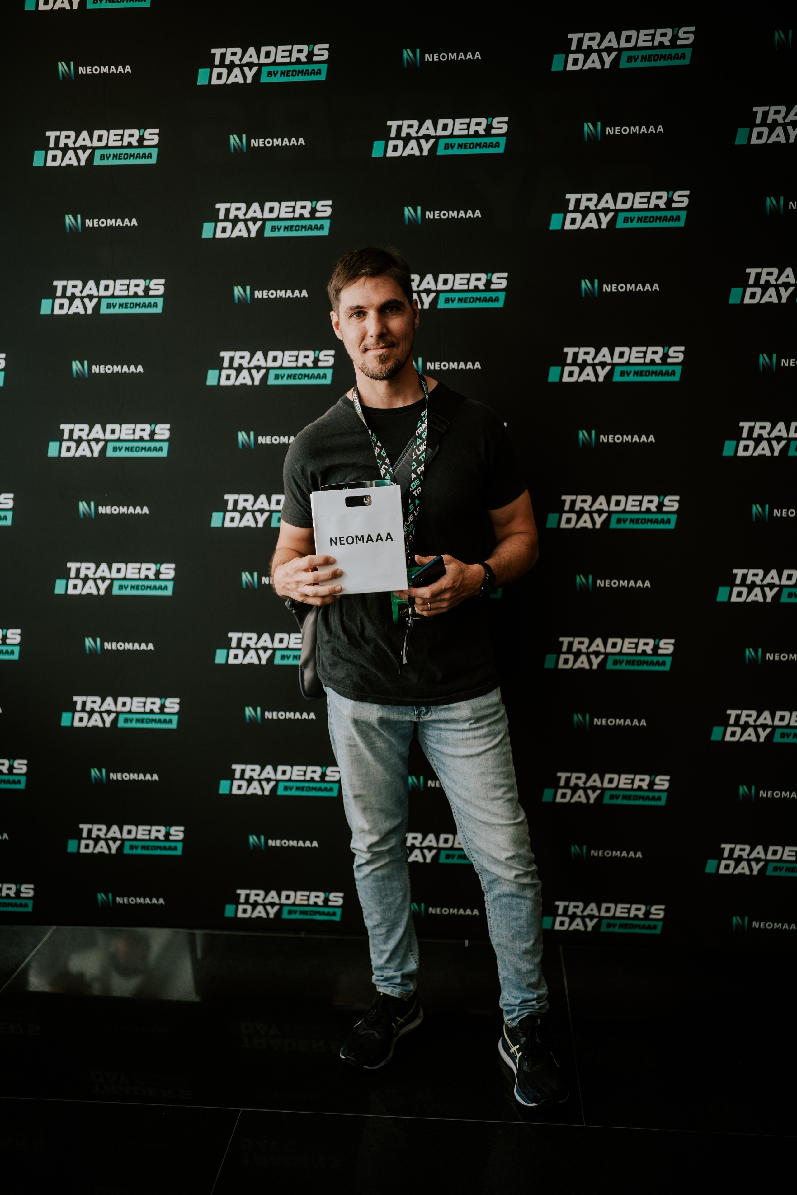 TRADERS DAY By NeomAAA Argentina. NeomAAA Funds Gallery