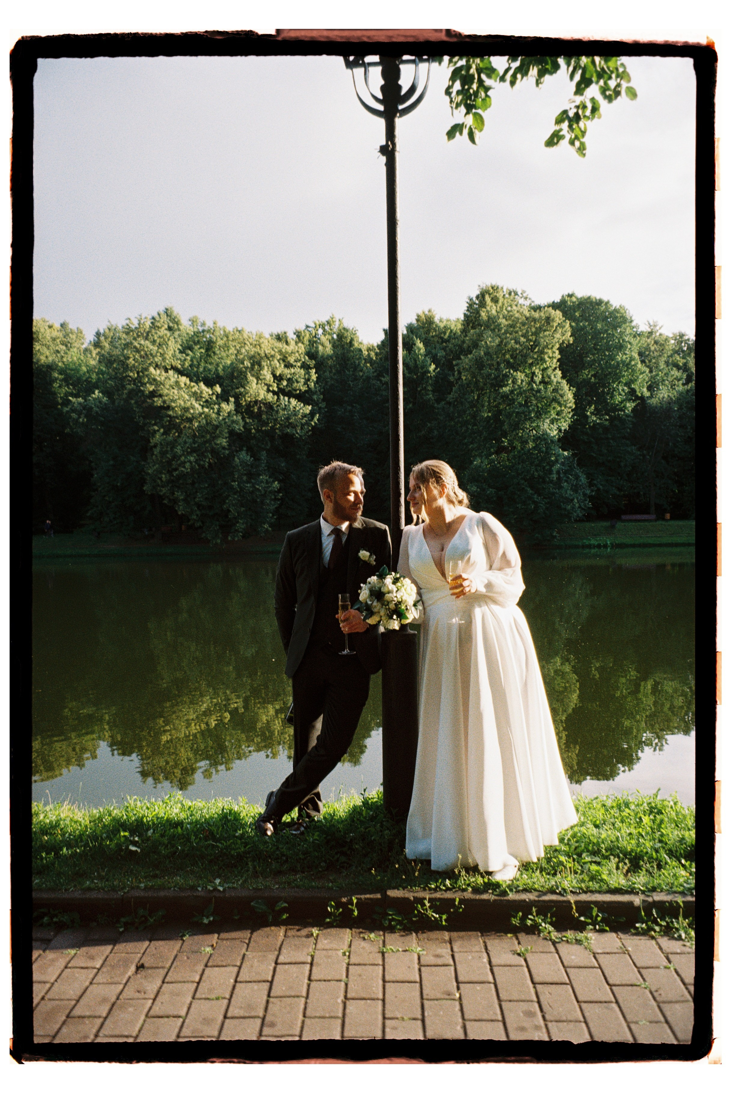 На плёнку (Саша и Настя). Фотограф в Москве — Евгения Прокопенко