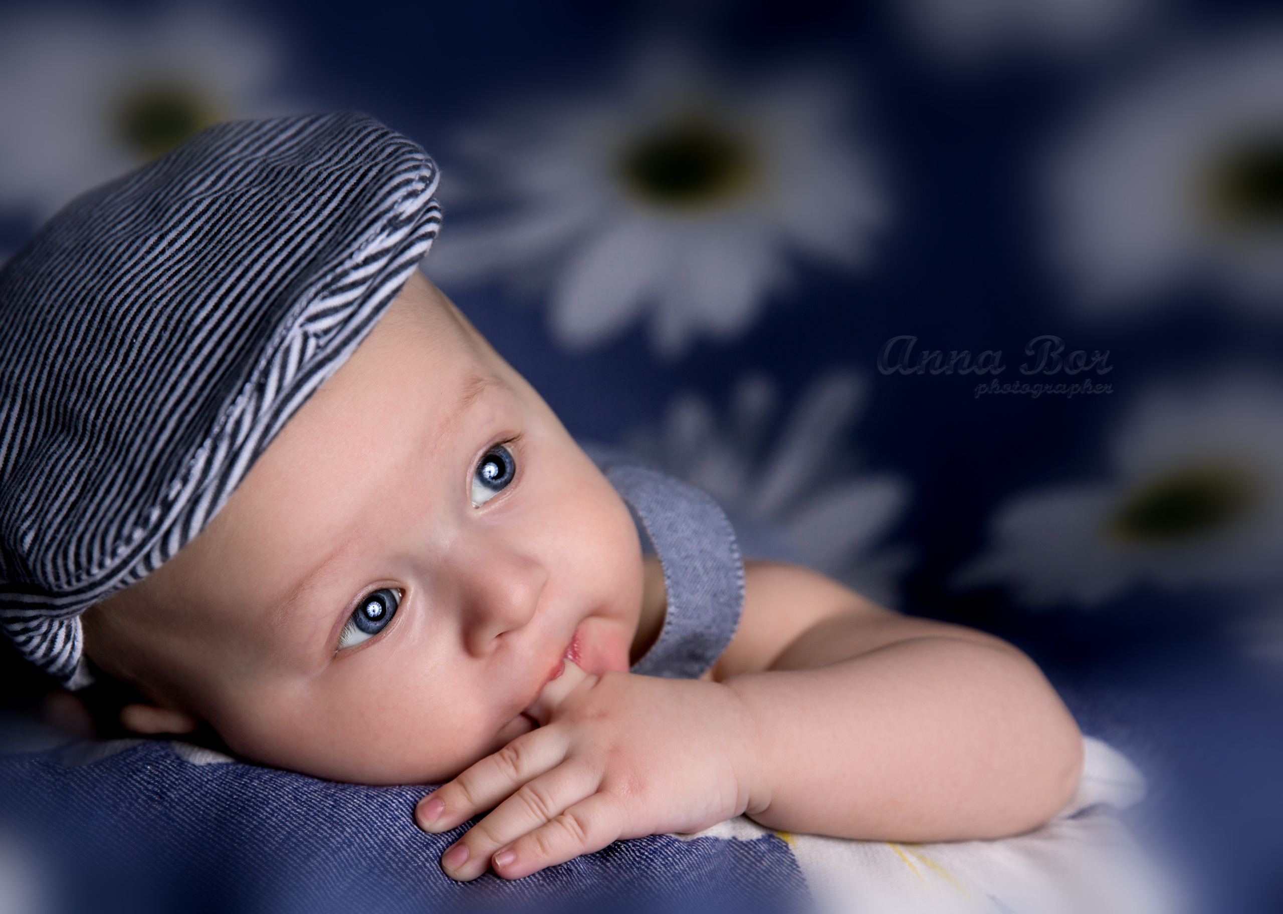 Дети до года. Фотограф новорожденных, детей до года и беременных в Симферополе