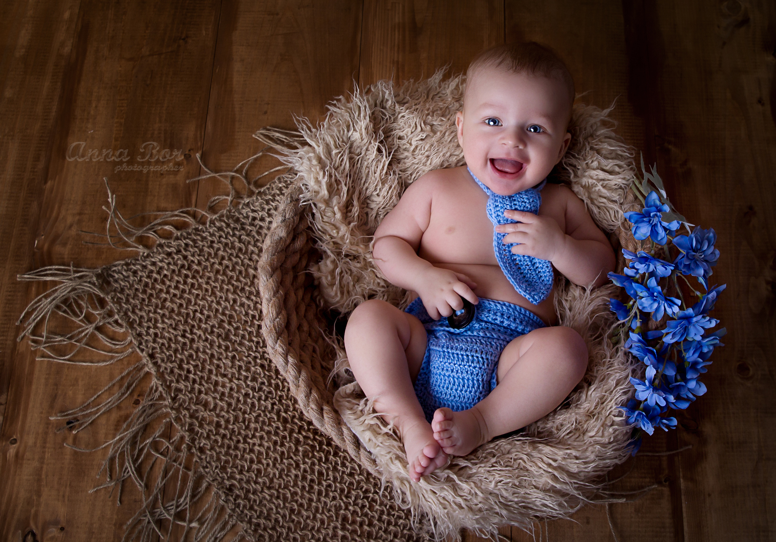 Дети до года. Фотограф новорожденных, детей до года и беременных в Симферополе