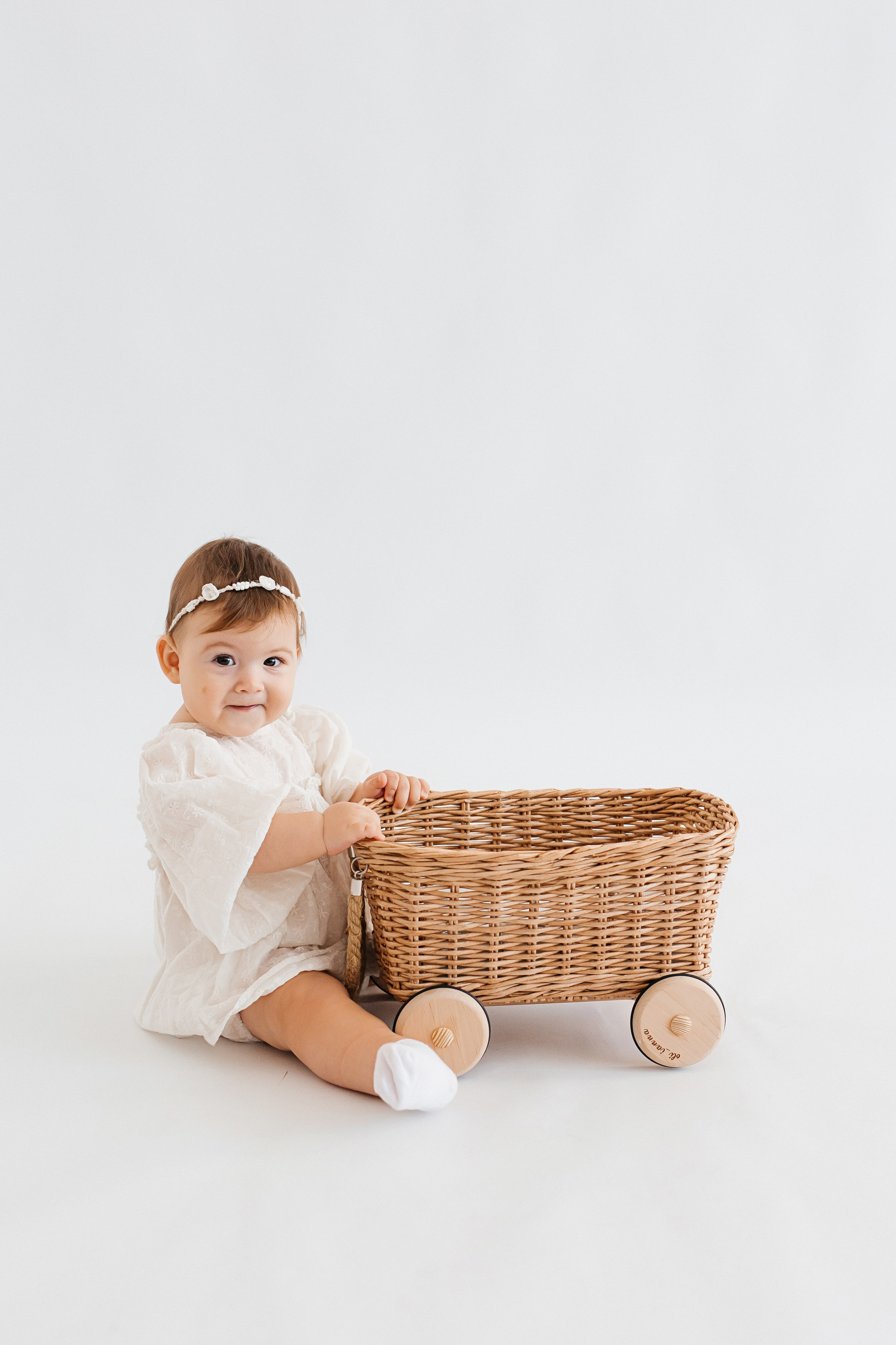 3-10 месяцев. Профессиональная детская и семейная фотостудия в Краснодаре