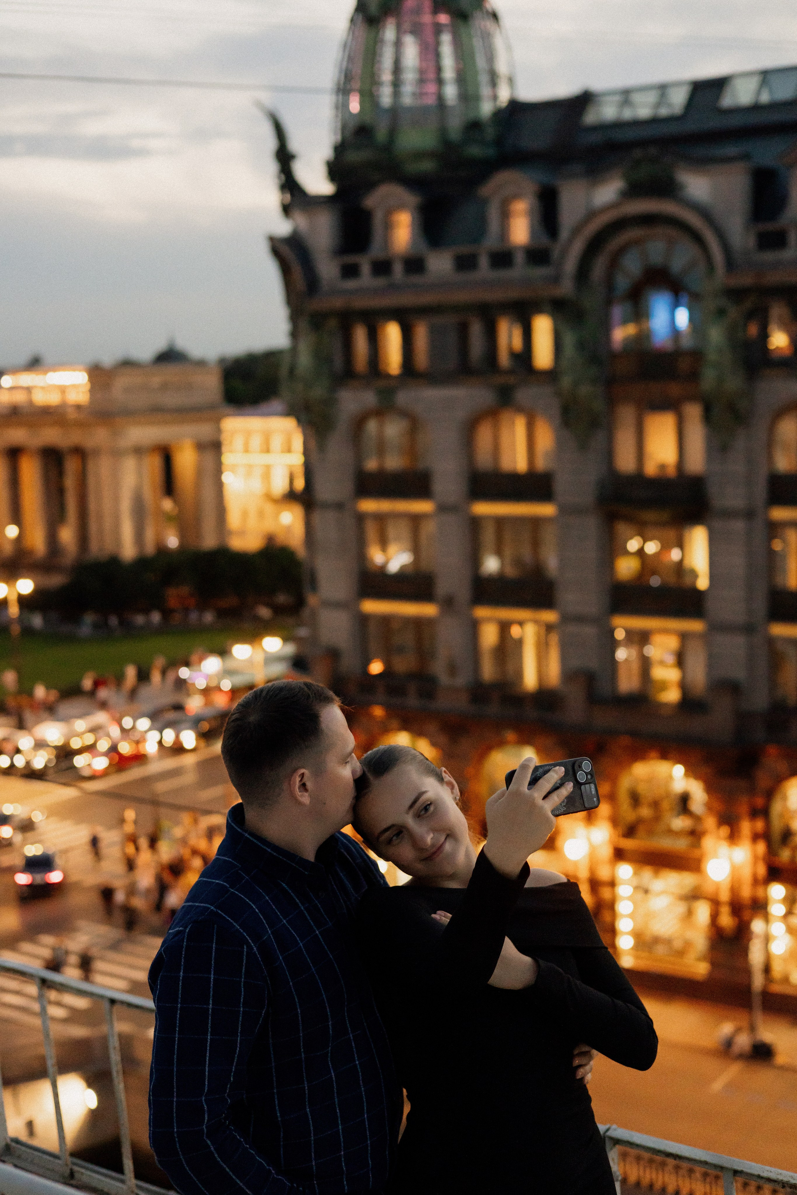 Романтика питерских крыш. Свадебный фотограф в Санкт-Петербурге Ксения Кобышева