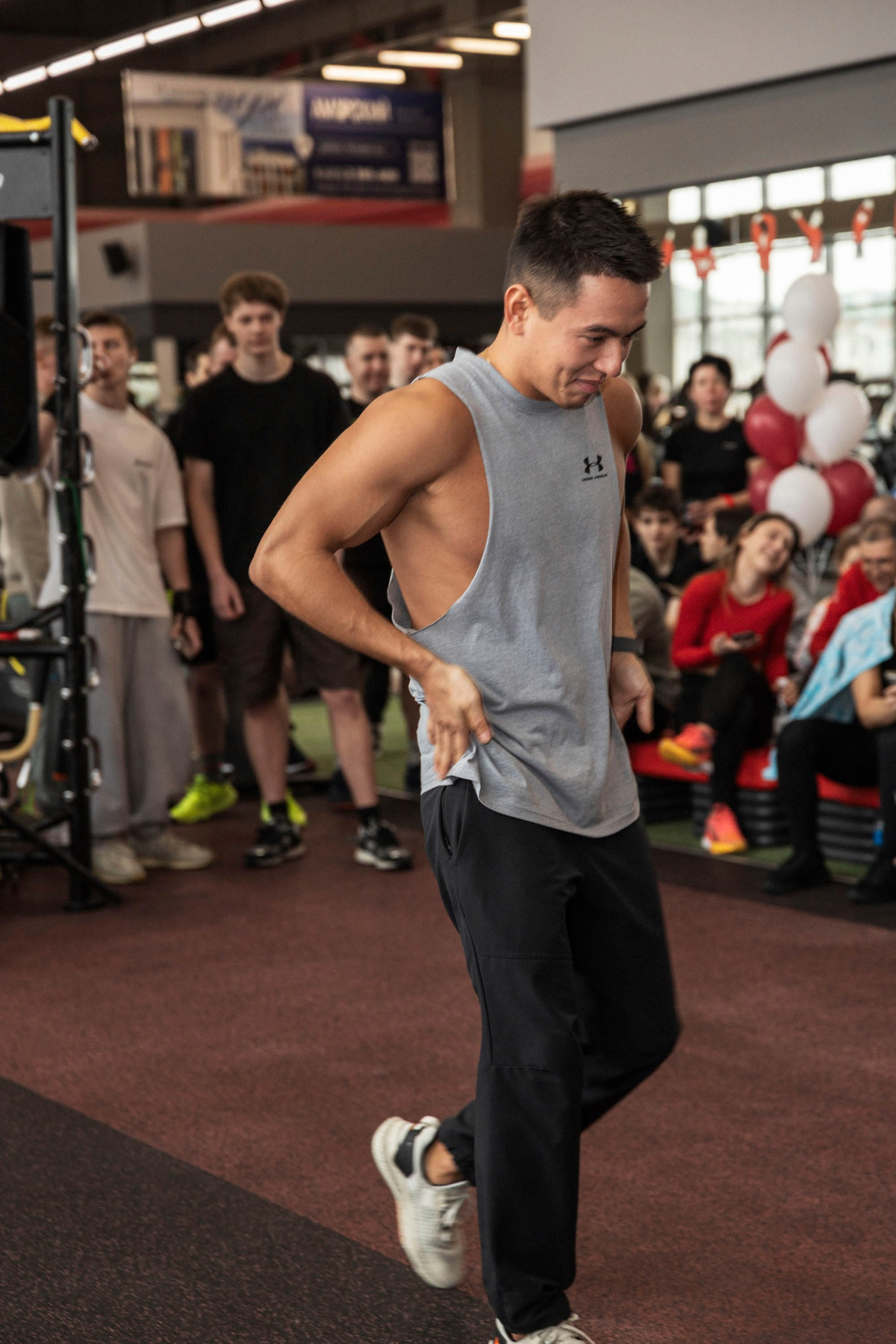 Народный жим. Геометрия Фитнеса. Свадебный и индивидуальный фотограф Владивосток