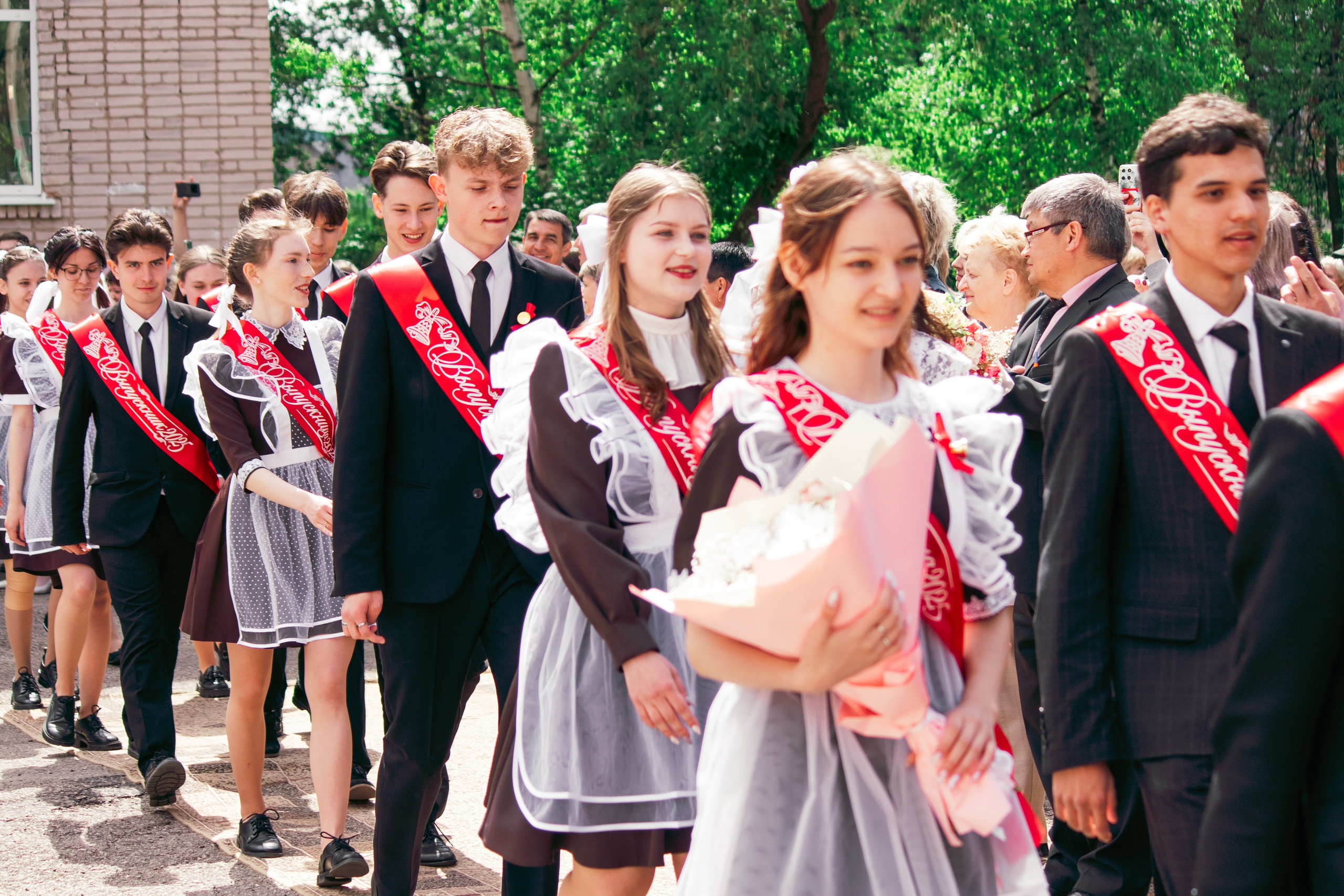 3 школа. Фотограф и видеограф в Бугульме Аня Трутнева