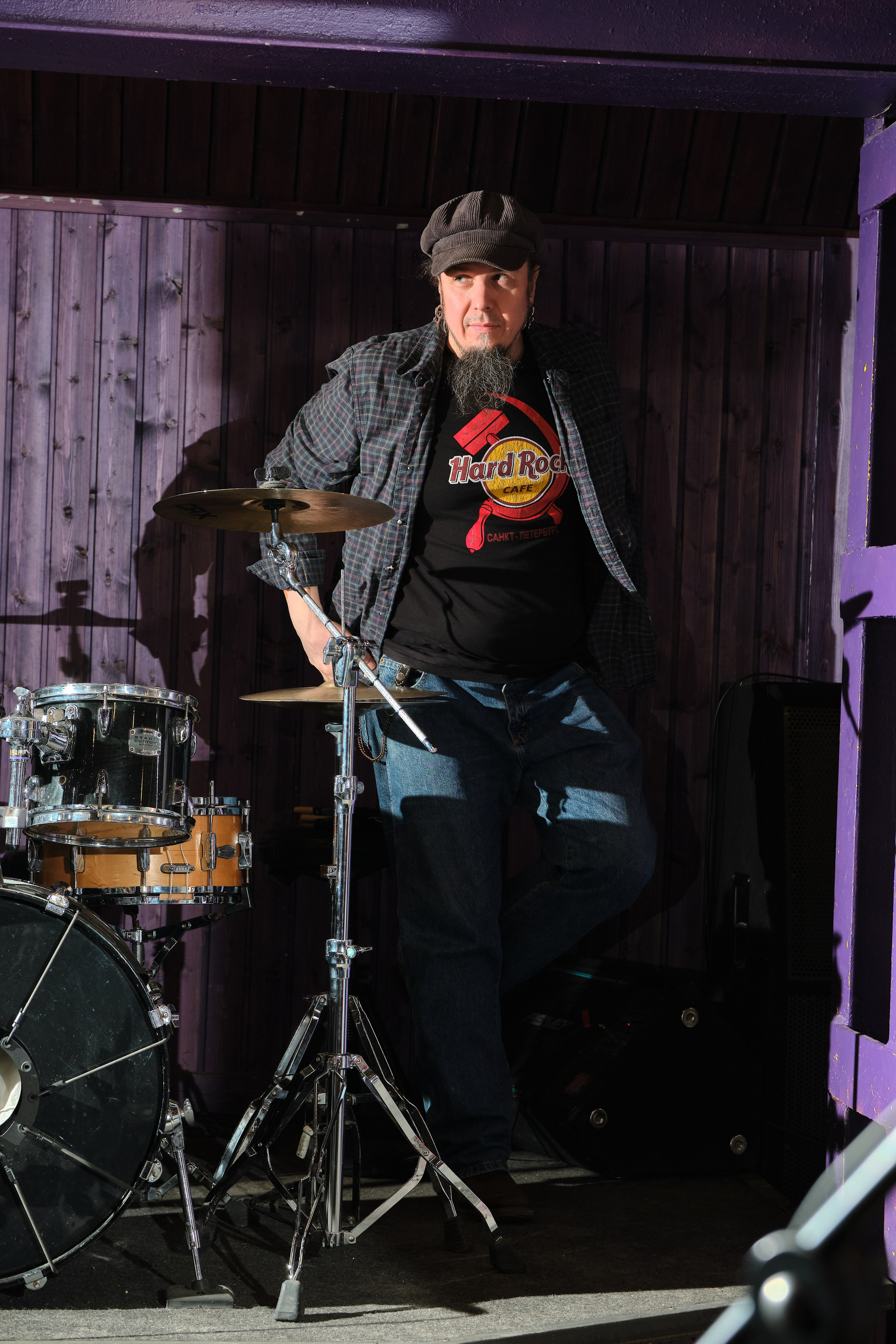 Фотограф для съемки музыкальной группы, услуги фотографа для музыкантов, певцов, эстрадной и концерной деятельности. Ваш фотограф для съемки концертов и мероприятий.