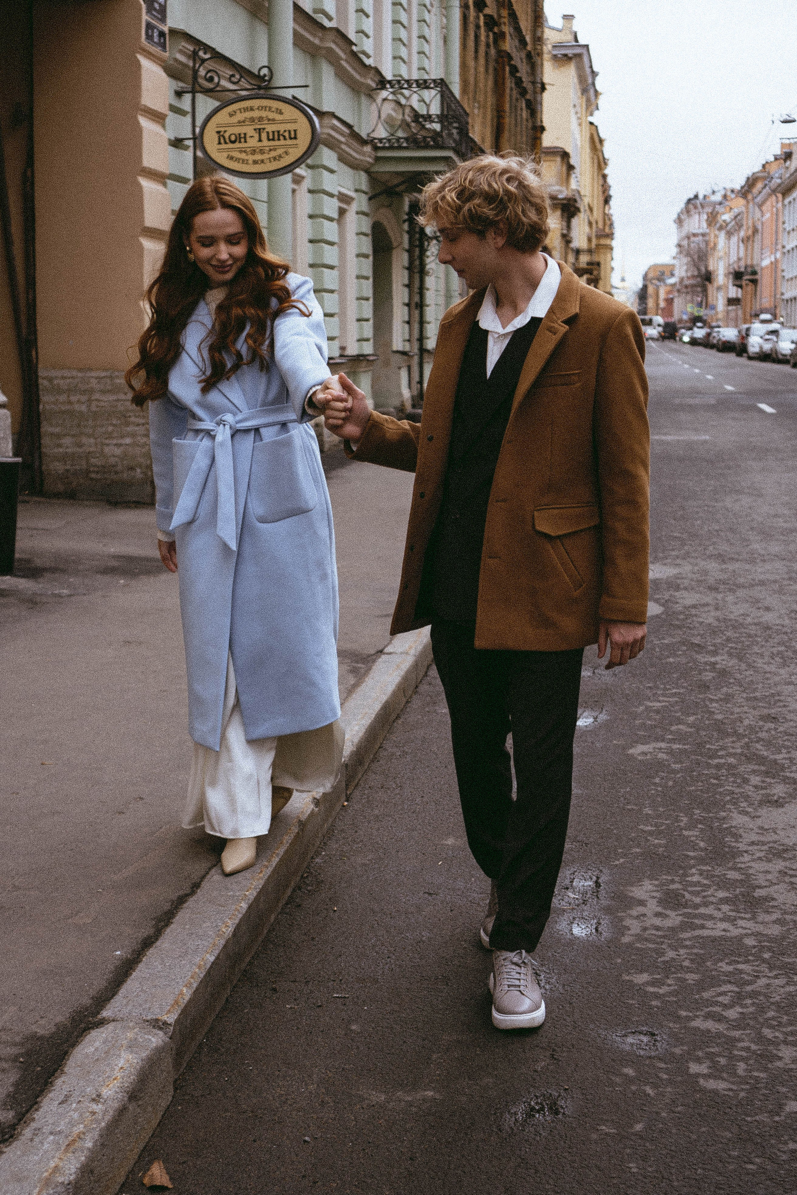 СВАДЕБНАЯ ПРОГУЛКА ПО ПЕТРОГРАДКЕ ВЕСНОЙ (ФОТОСЕССИИЯ ПАРЫ СВАДЕБНАЯ). Профессиональный фотограф, Санкт-Петербург — Виктория Богомолова