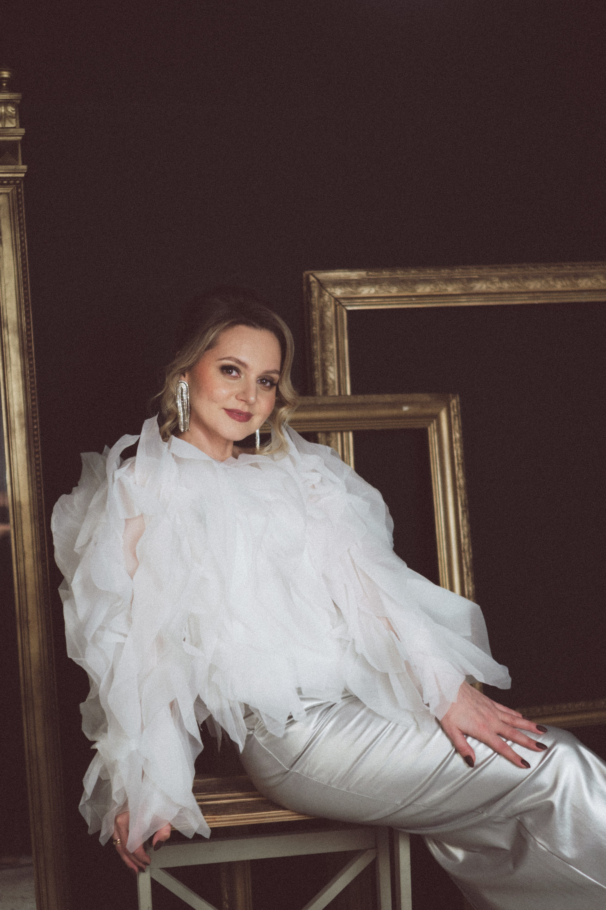 НОВОГОДНЯЯ ФОТОСЕСИИЯ В СТУДИИ ДЛЯ ДЕВУШКИ И ПРОГУЛКА ПО ЧЕРНЫШЕВСКОЙ. Профессиональный фотограф, Санкт-Петербург — Виктория Богомолова