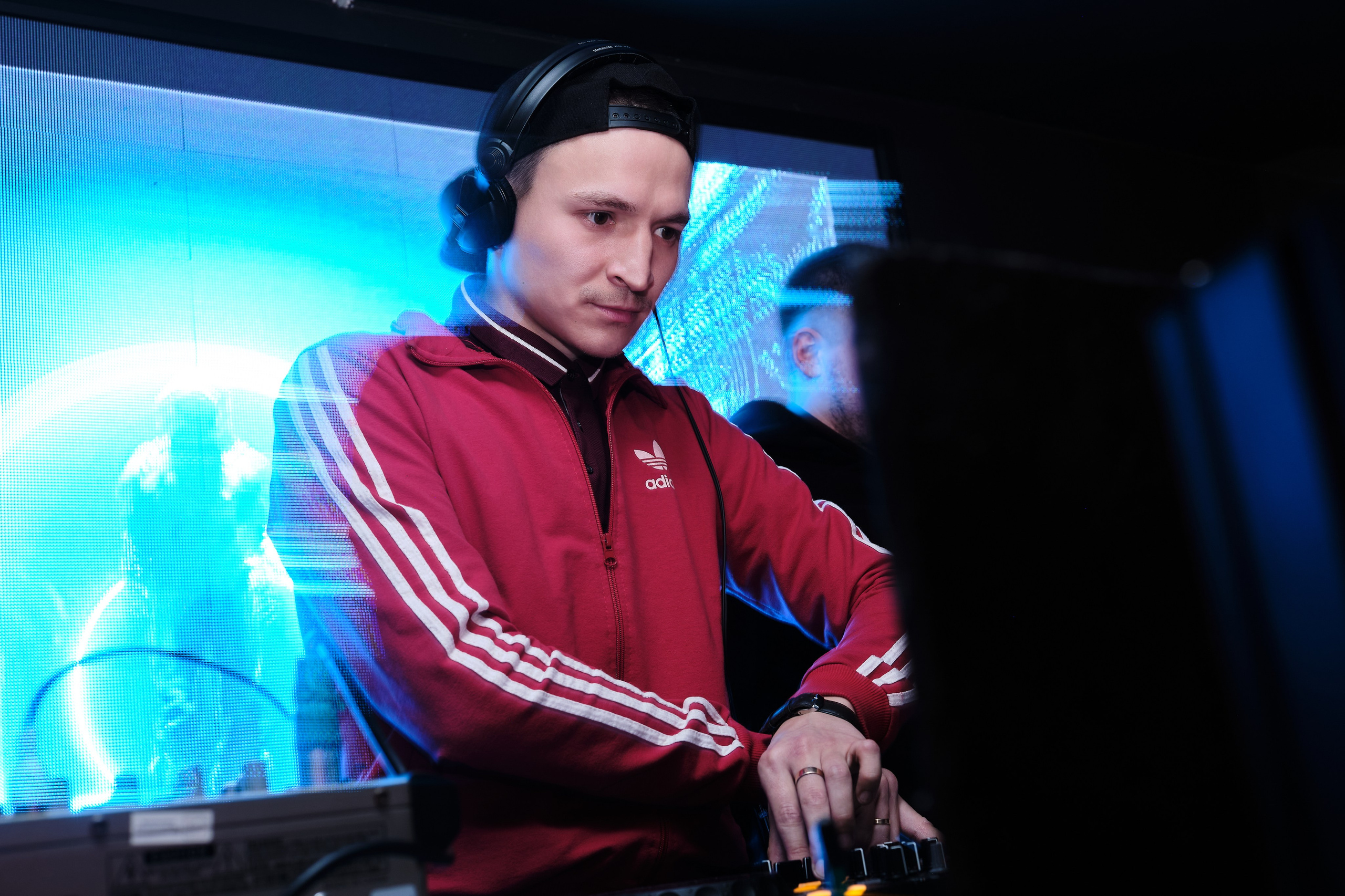 Drum And Bass party | Лаунж-бар ALIBI. CinnaTea | Фотограф Сахалин