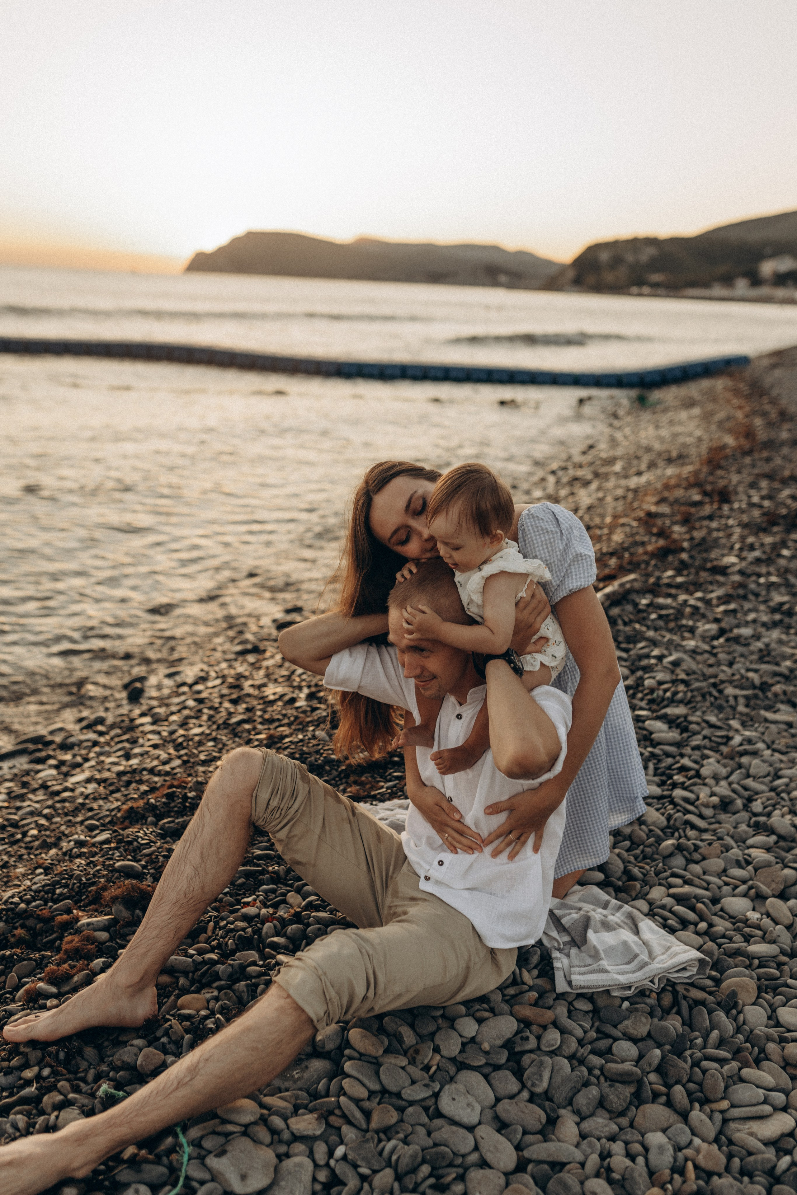 Кирилл Ксения и Мира. Семейный фотограф в Новороссийске и Анапе Александра Яковлева