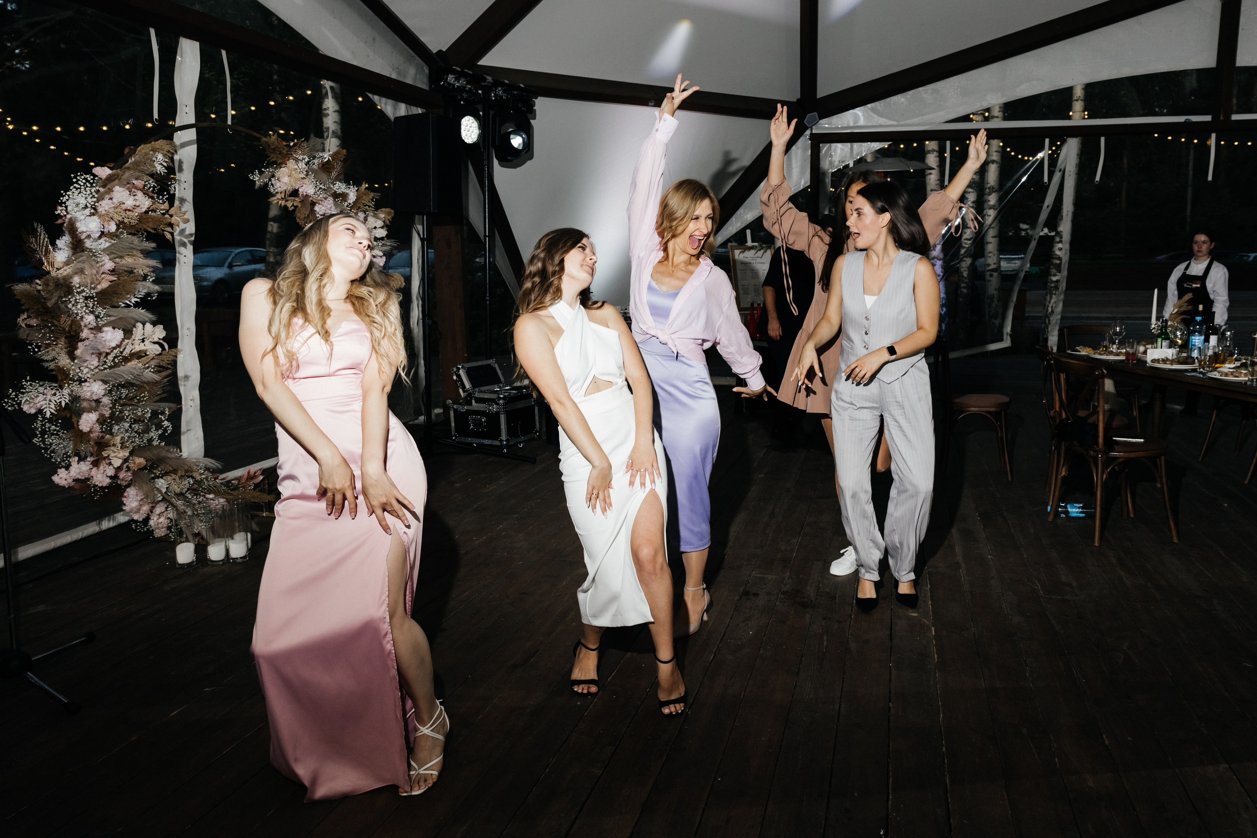 ВАДИМ И КСЕНИЯ | ГЛЭМПИНГ МОРЕ. Свадебный и семейный фотограф в Нижнем Новгороде Светлана Челомбиева