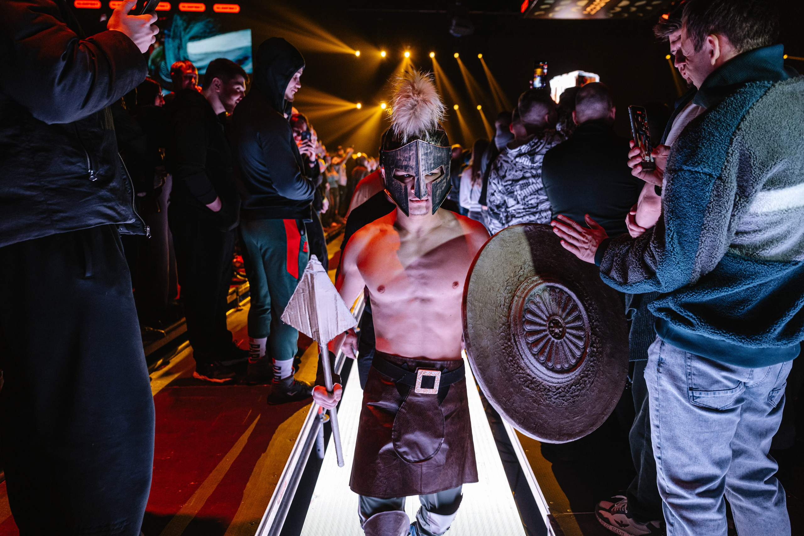 TOP DOG 2. Максим Комаров — Профессиональный фотограф