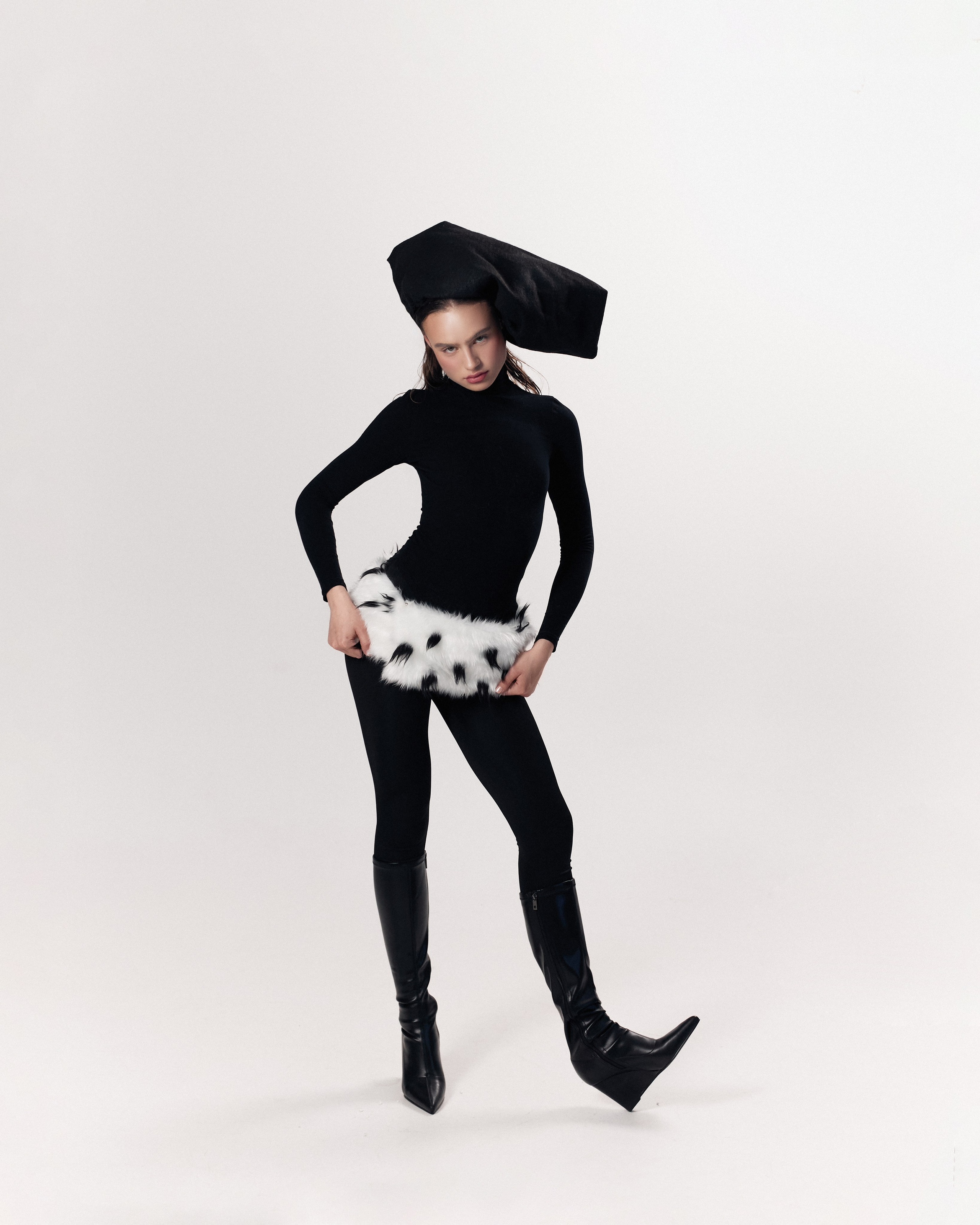 Violetta / art. Влада Зюзина — adalwzet posmotri — коммерческий фотограф в Москве — портретный фотограф, фотограф для брендов