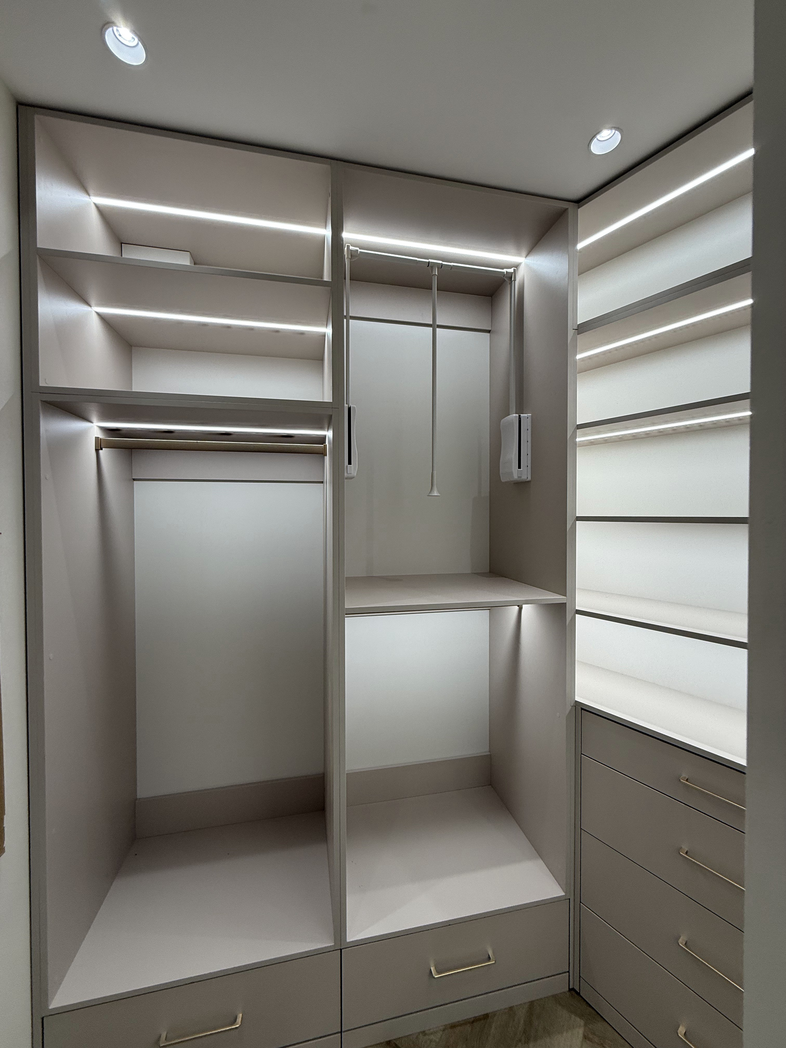 Гардеробные. Главная