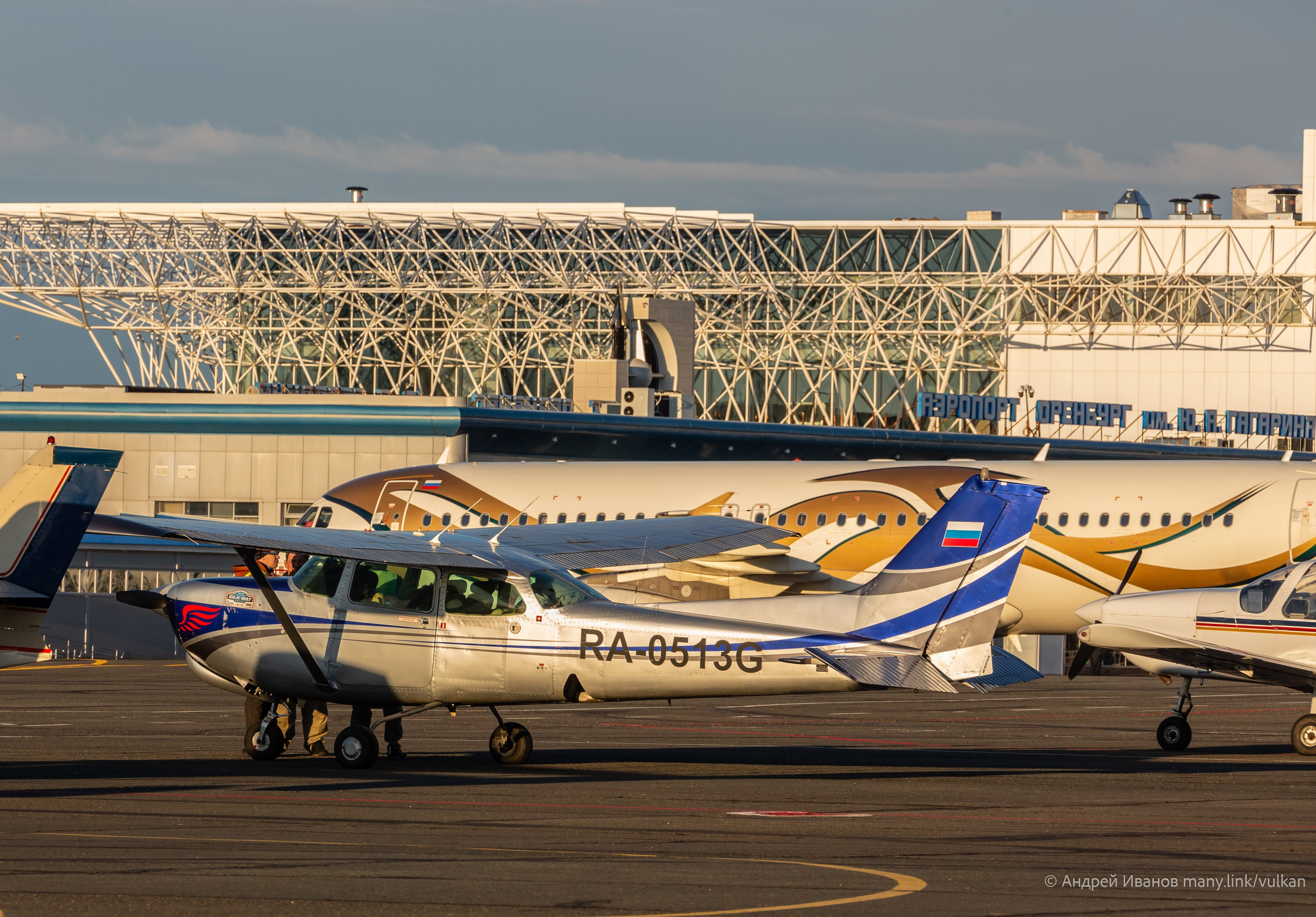 Перелёт на Байконур в 2026 г на самолётах АОН. Фотоальбом показывающий увлекательный мир авиации и мир медведей Андрея Иванова