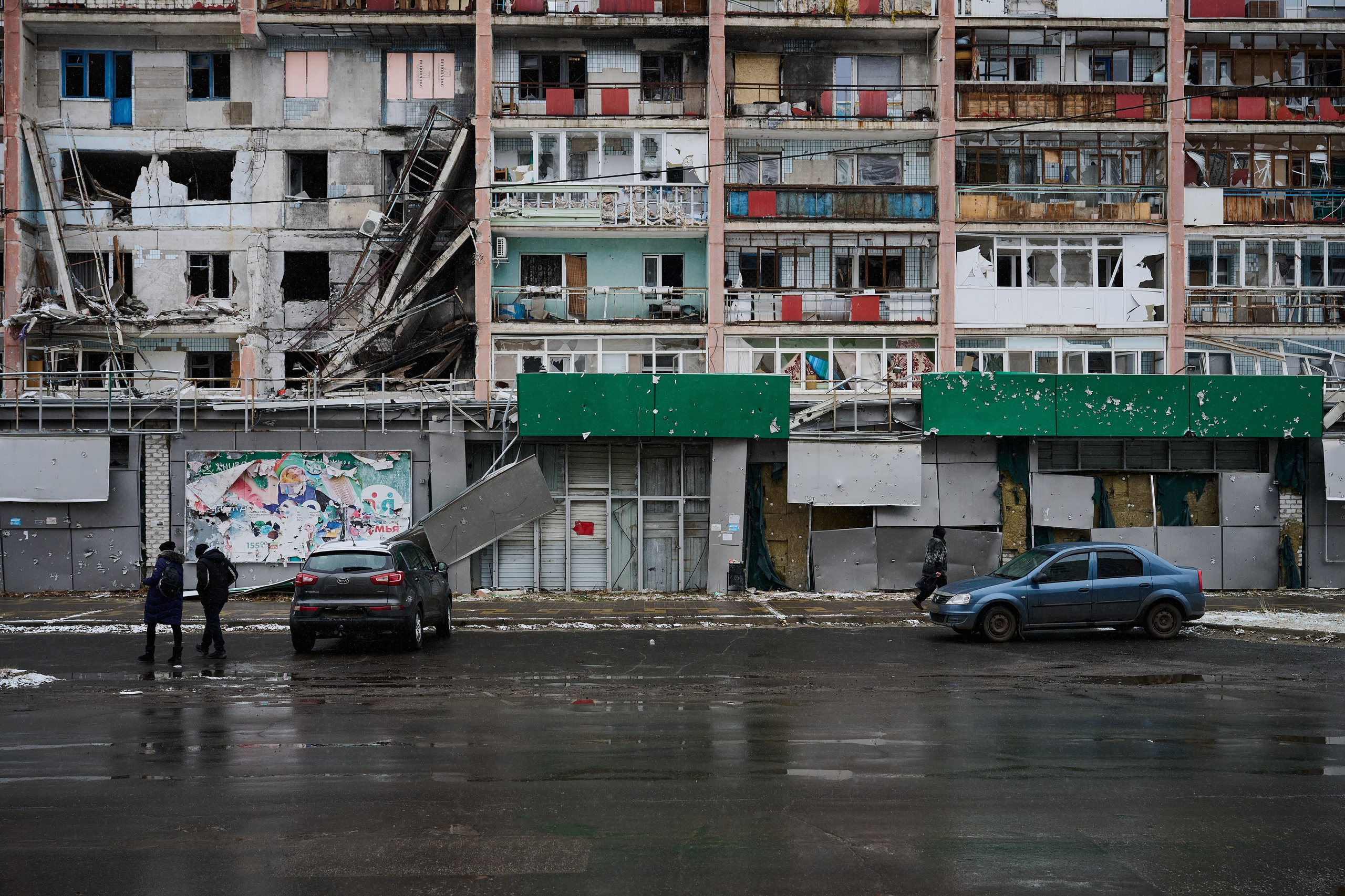 Северодонецк (Луганская область). Декабрь 2024. Фотограф Роман Адлер