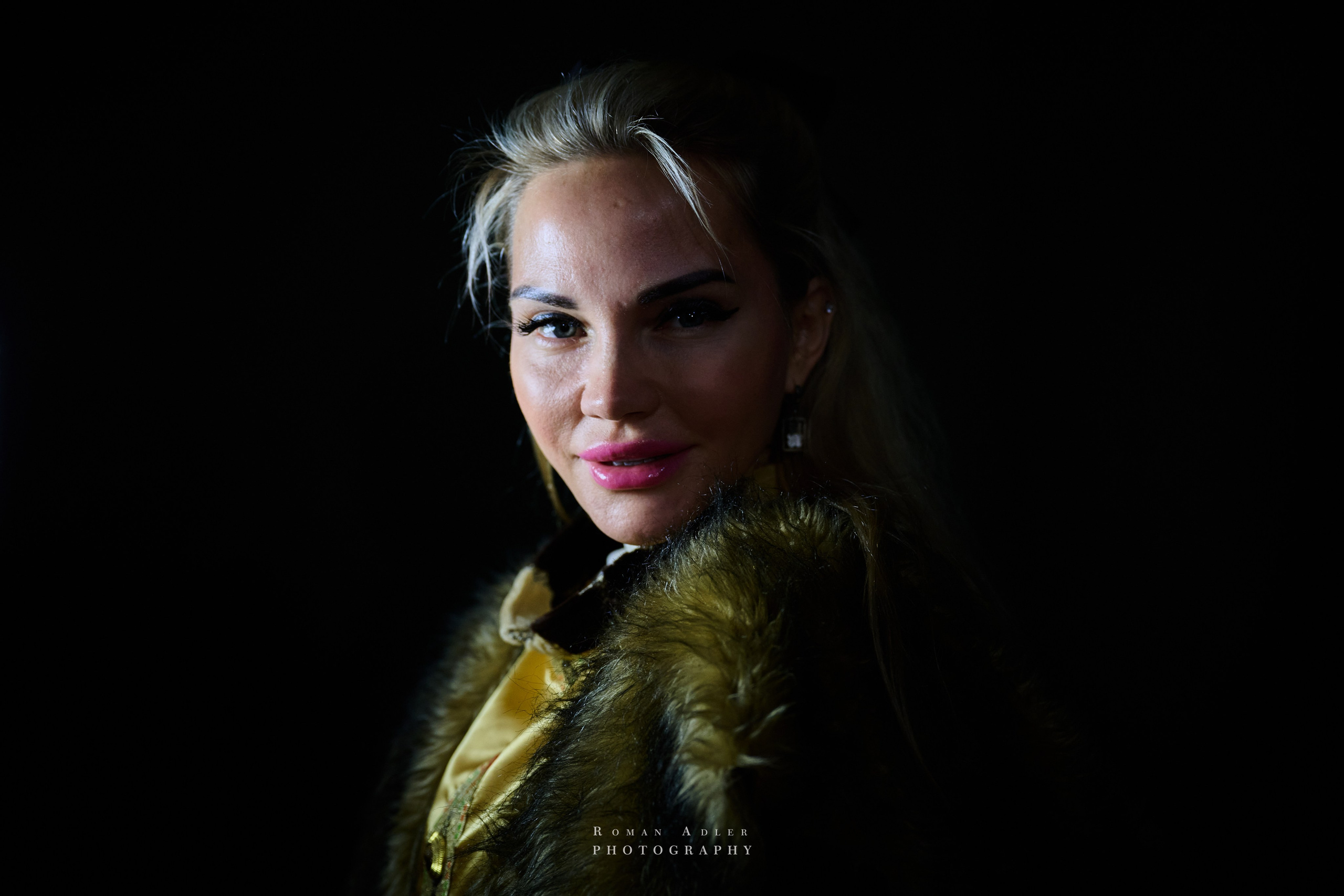 ТОП 50 успешных персон России. Фотограф Роман Адлер