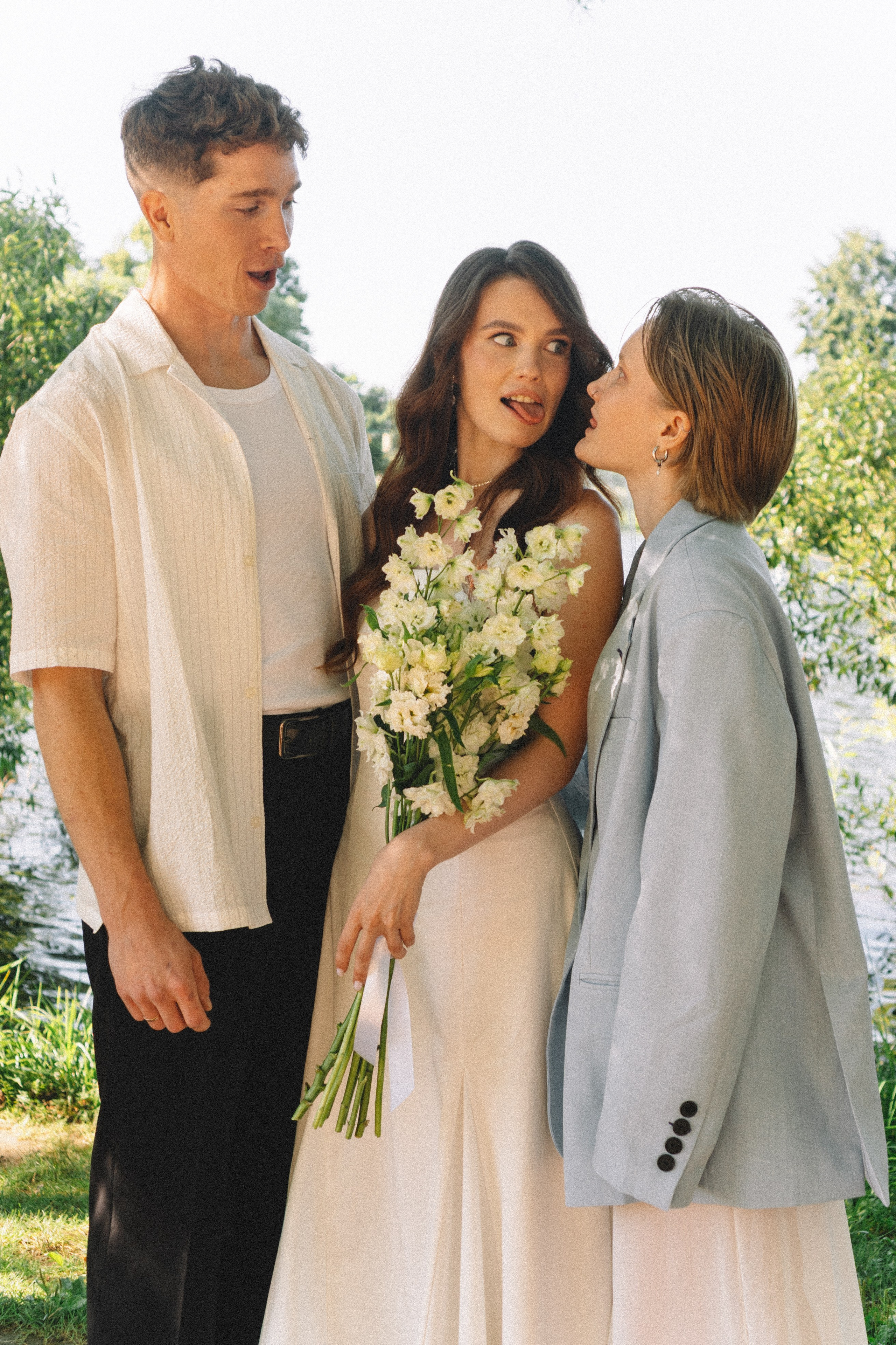 СВАДЕБНАЯ СЬЕМКА В ПЕТЕРГОФЕ И СЬЕМКА РЕПОРТАЖА В ЗАГСЕ ПЕТЕРГОФА. Профессиональный фотограф, Санкт-Петербург — Виктория Богомолова