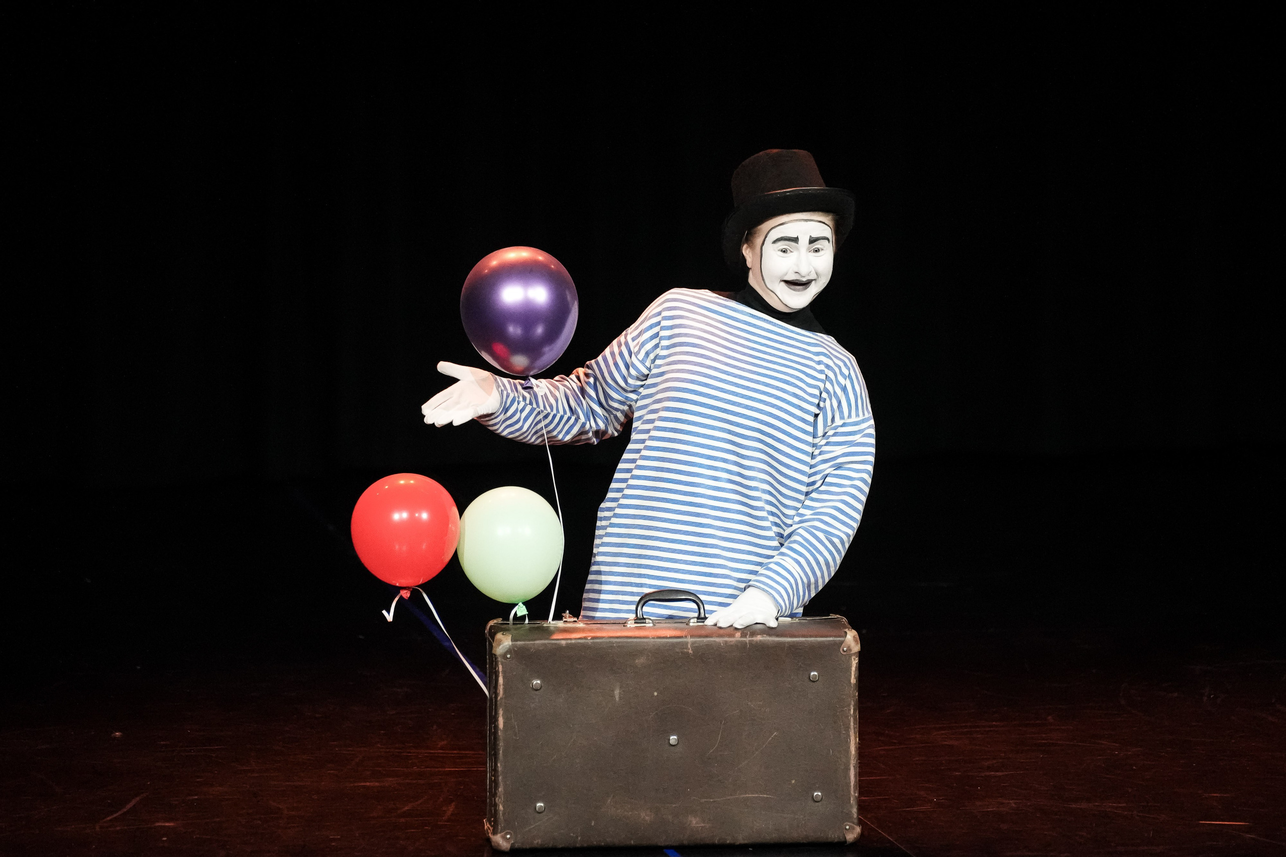 Концерт студии «Маска» Театра Ростова Великого. Репортажный фотограф Сергей Сажин г. Ярославль