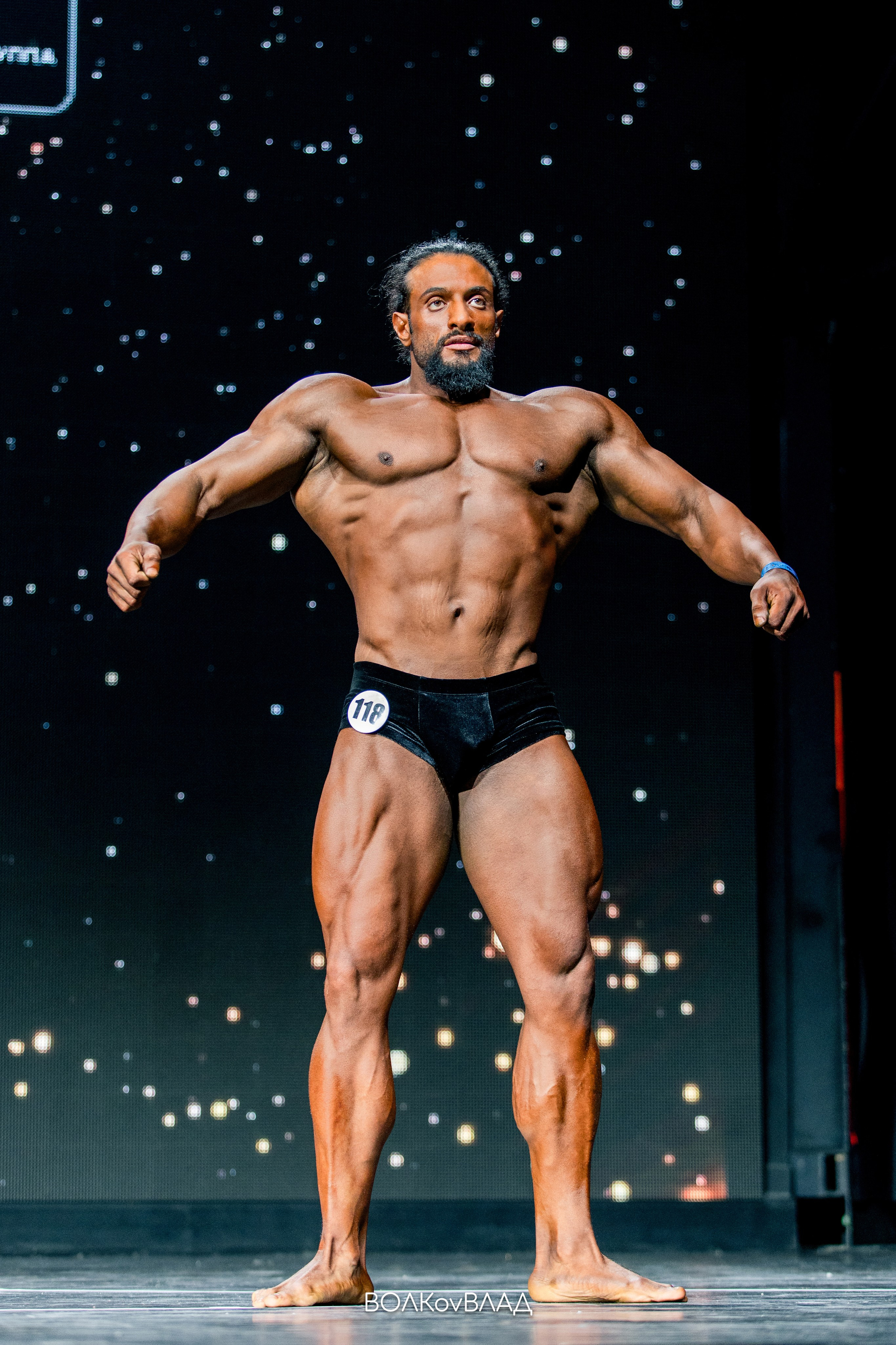 Чемпионат и Первенство Воронежской области по бодибилдингу — 13.04.25. Владислав Волков | Фотография и видеосъемка в Воронеже