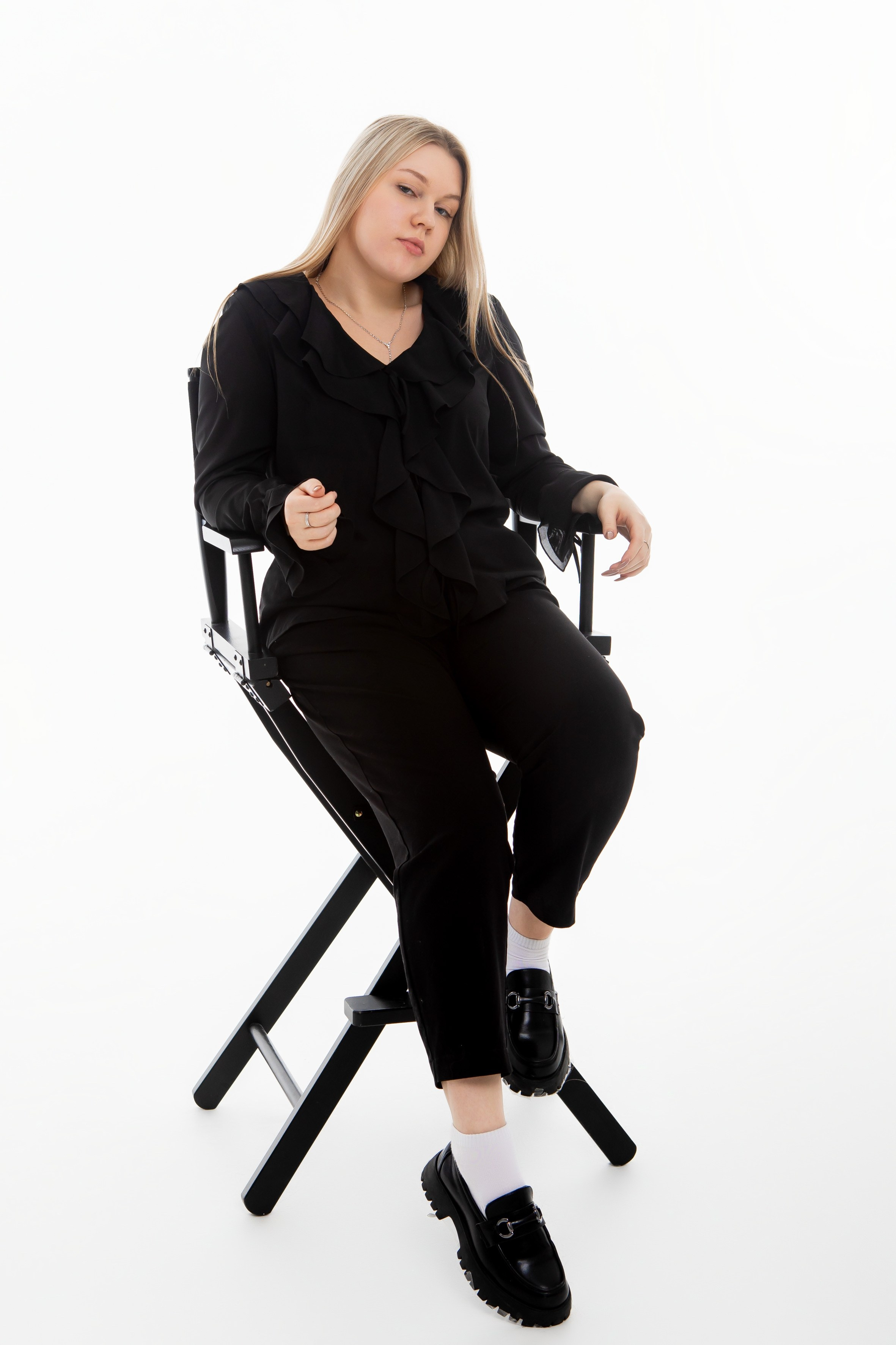 Студия Гимназия 12 11 А 2024 г. Свадебный и портретный Фотограф в Липецке Дмитрий Котюков