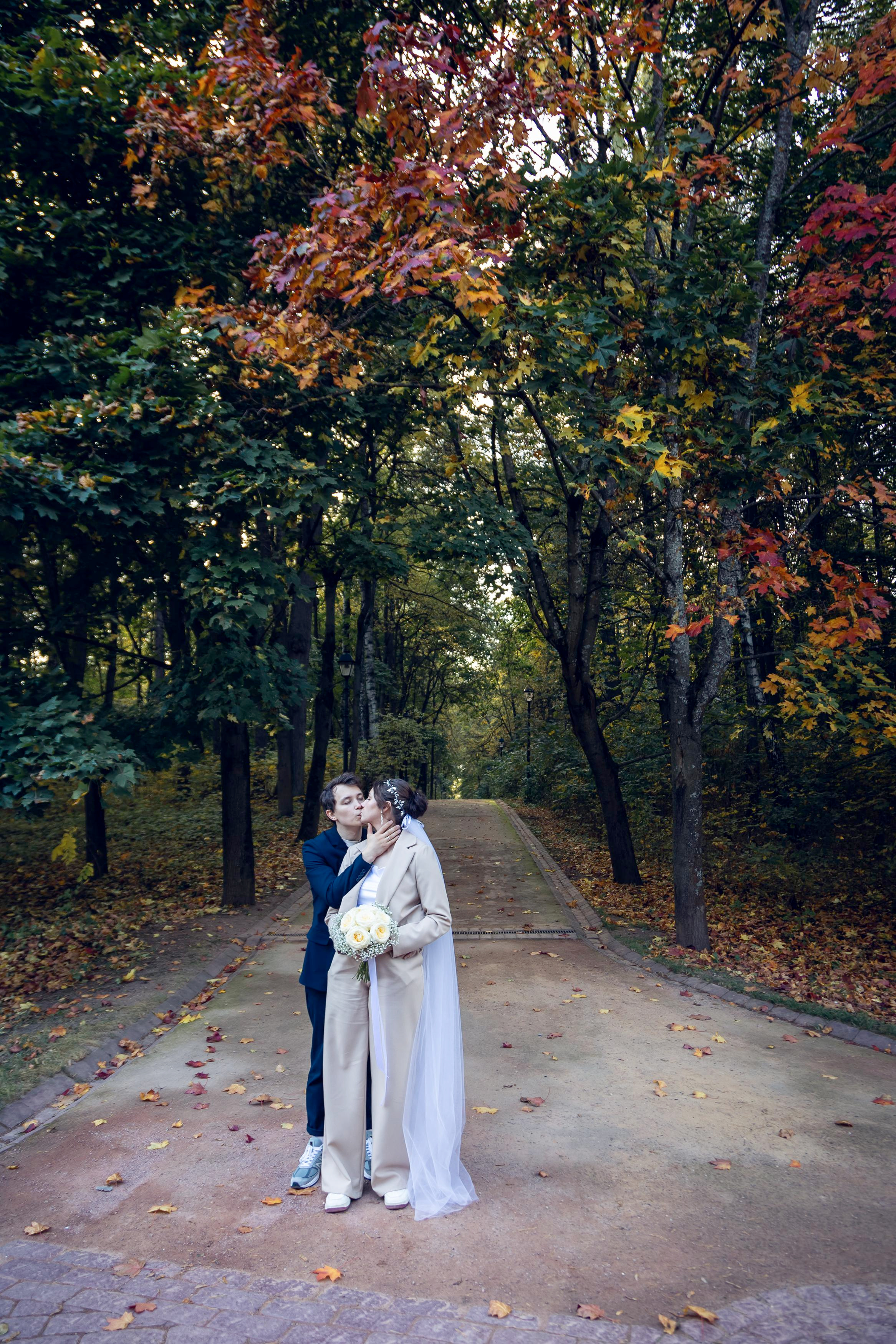 Виктор и Любовь. Свадебный и репортажный фотограф в Москве и Московской области