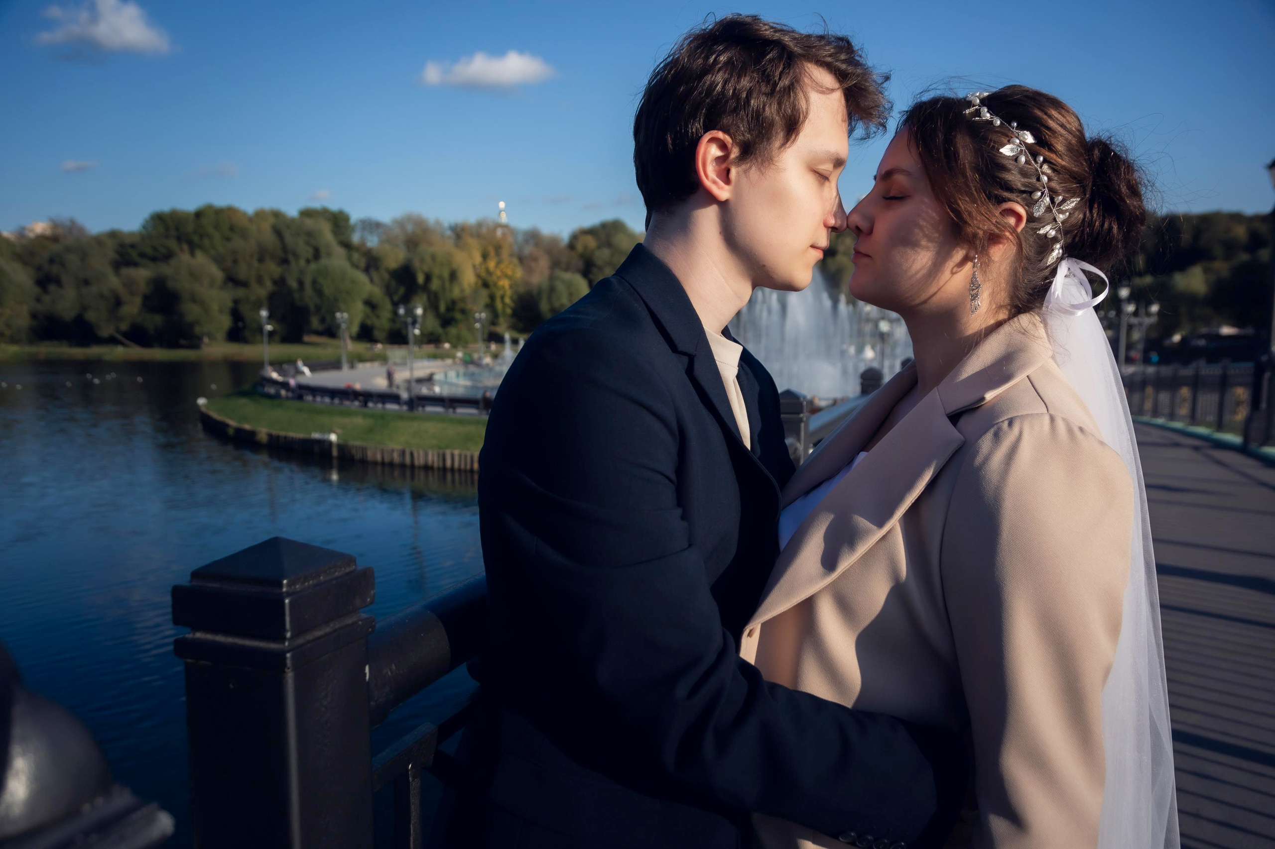 Виктор и Любовь. Свадебный и репортажный фотограф в Москве и Московской области