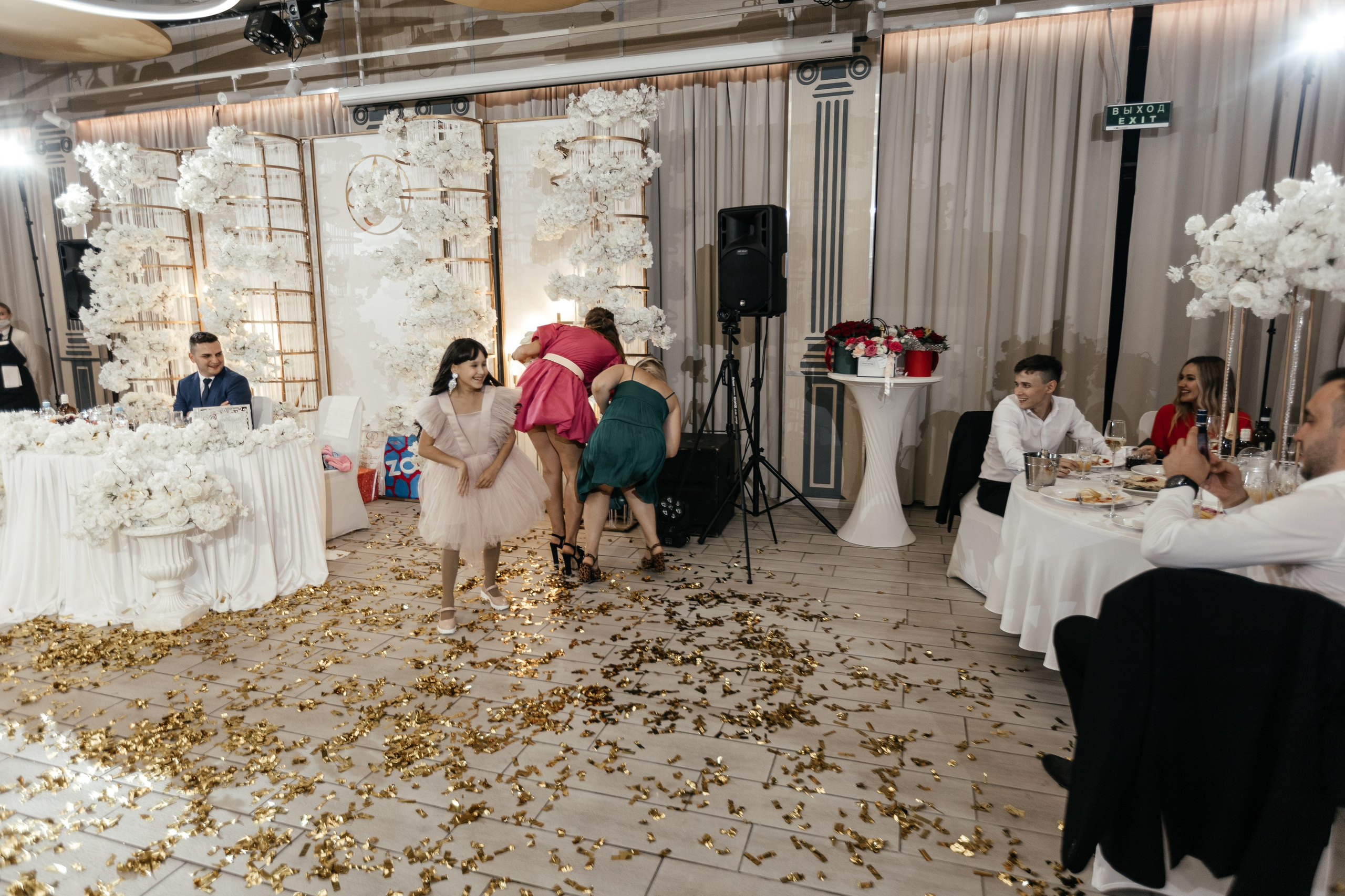 Свадебный фотограф Уфа — Руслан ГабдлисламовЖивые эмоции, красивые кадры, воспоминания на всю жизнь.Работаю по всей Республике Башкортоста. Свадебный фотограф Уфа Руслан Габдлисламов