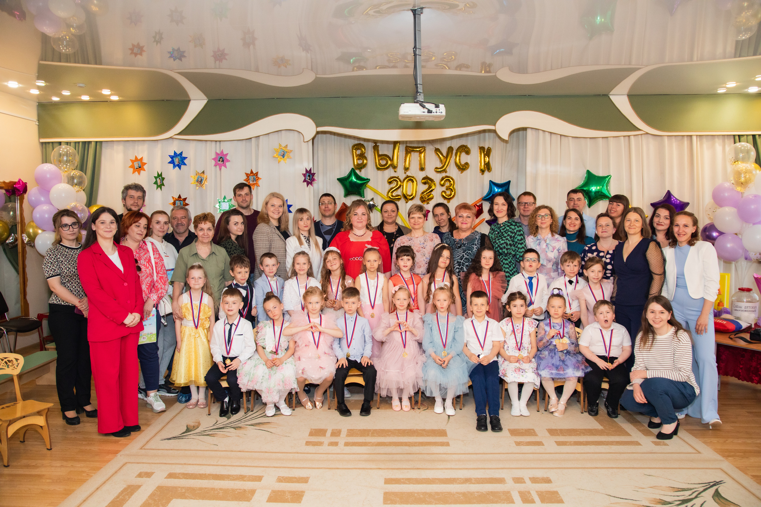 Репортаж детский сад. Выпускные альбомы для детского сада и школы в Москве