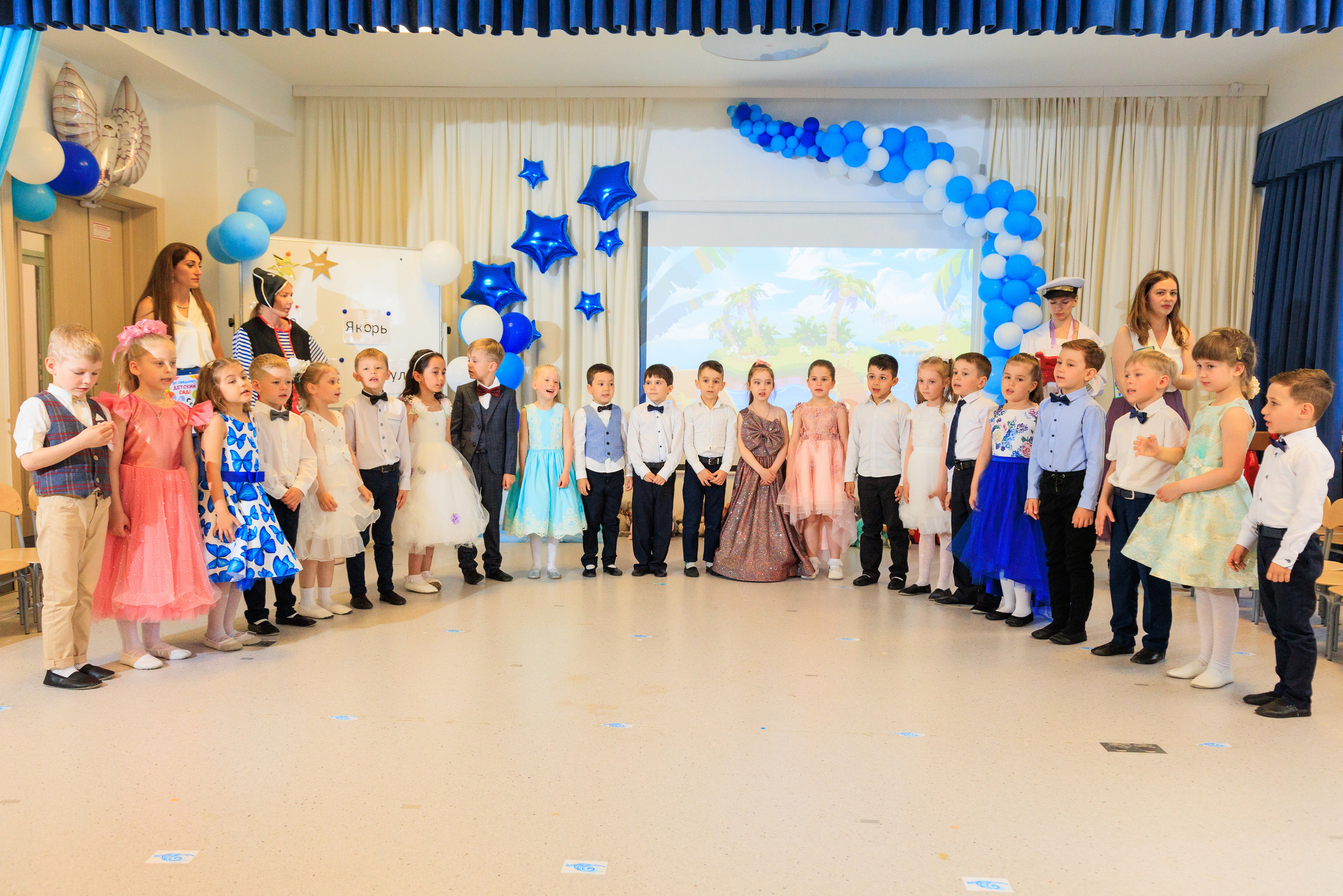 Репортаж детский сад. Выпускные альбомы для детского сада и школы в Москве