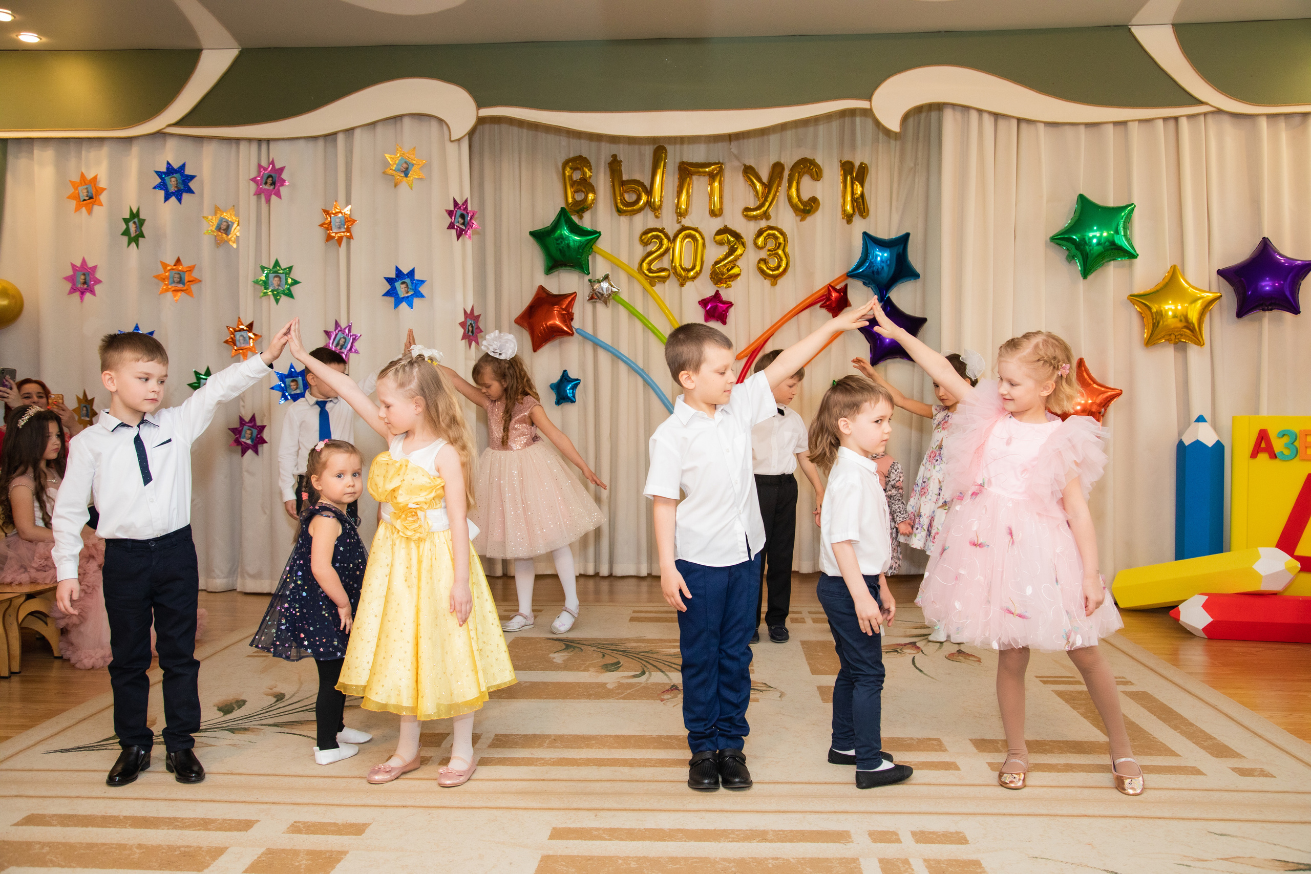 Репортаж детский сад. Выпускные альбомы для детского сада и школы в Москве