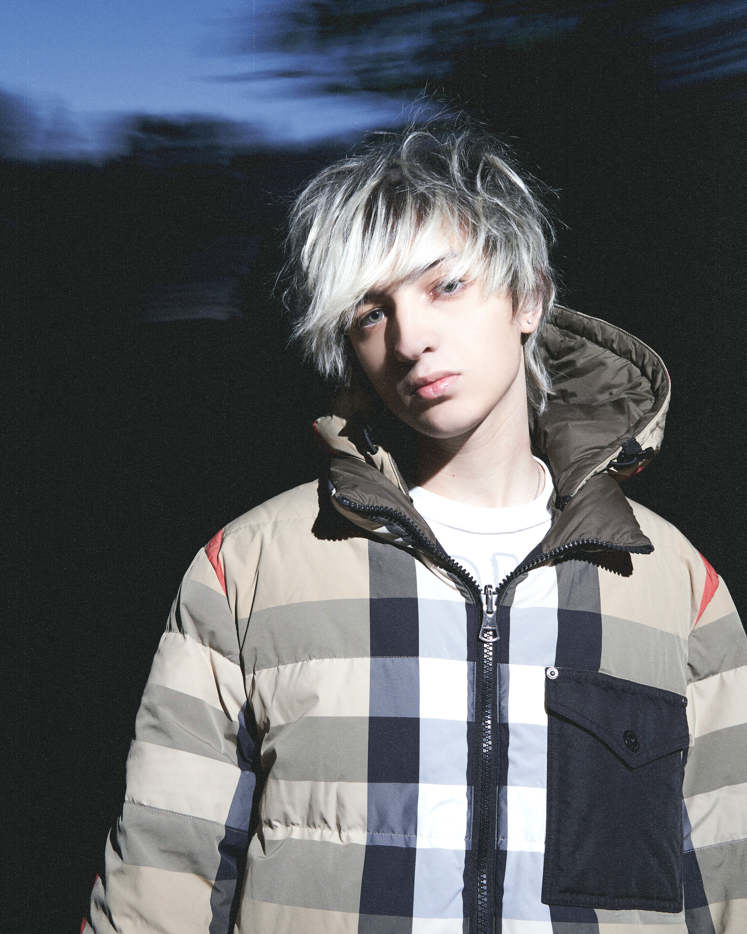 DRUGONIT DROP. DINIS MUSTAFIN | PHOTOGRAPHY