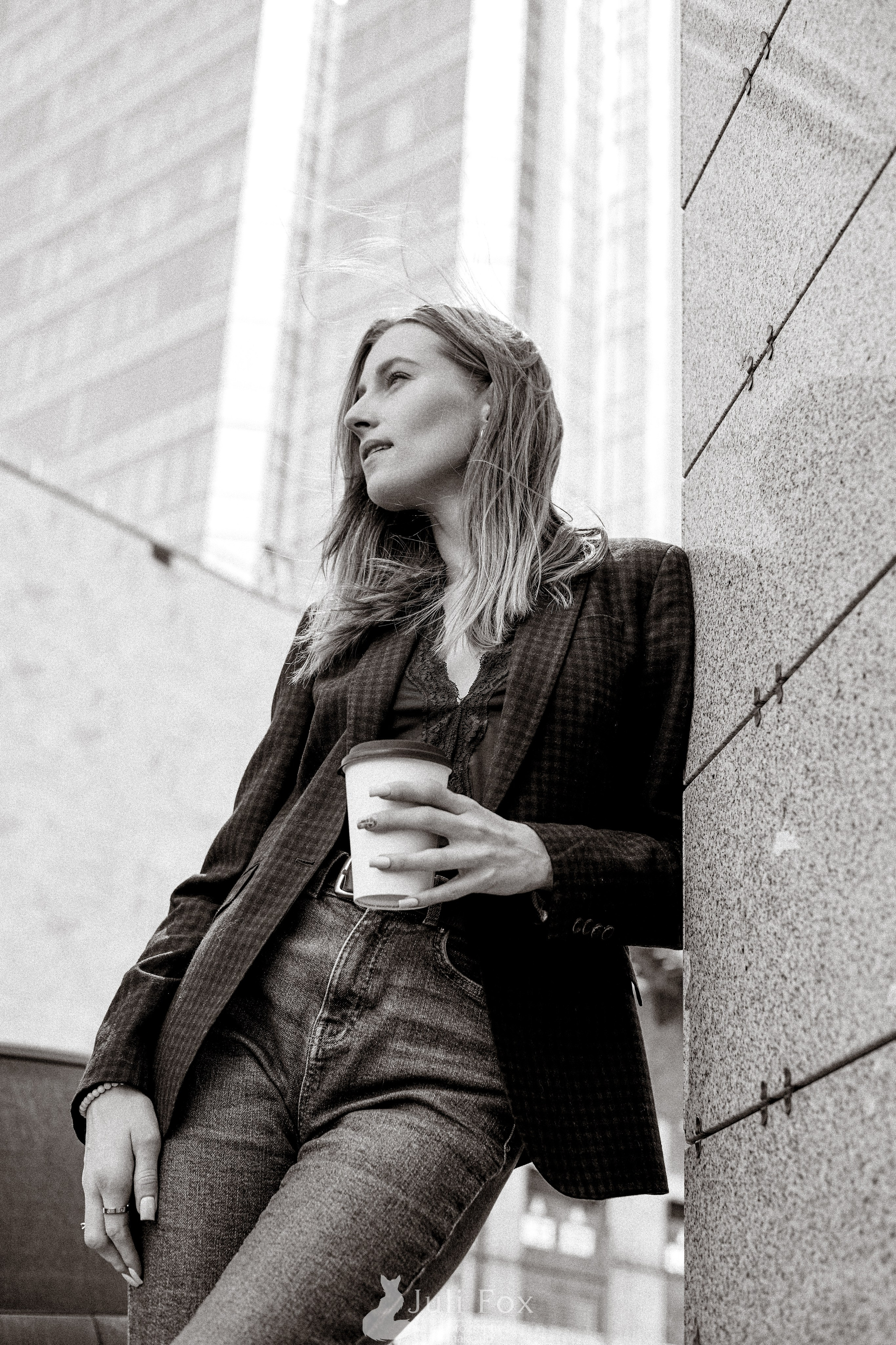 Фотопрогулка по Владивостоку. Портретный, свадебный, репортажный фотограф во Владивостоке Юлиана Джули Фокс