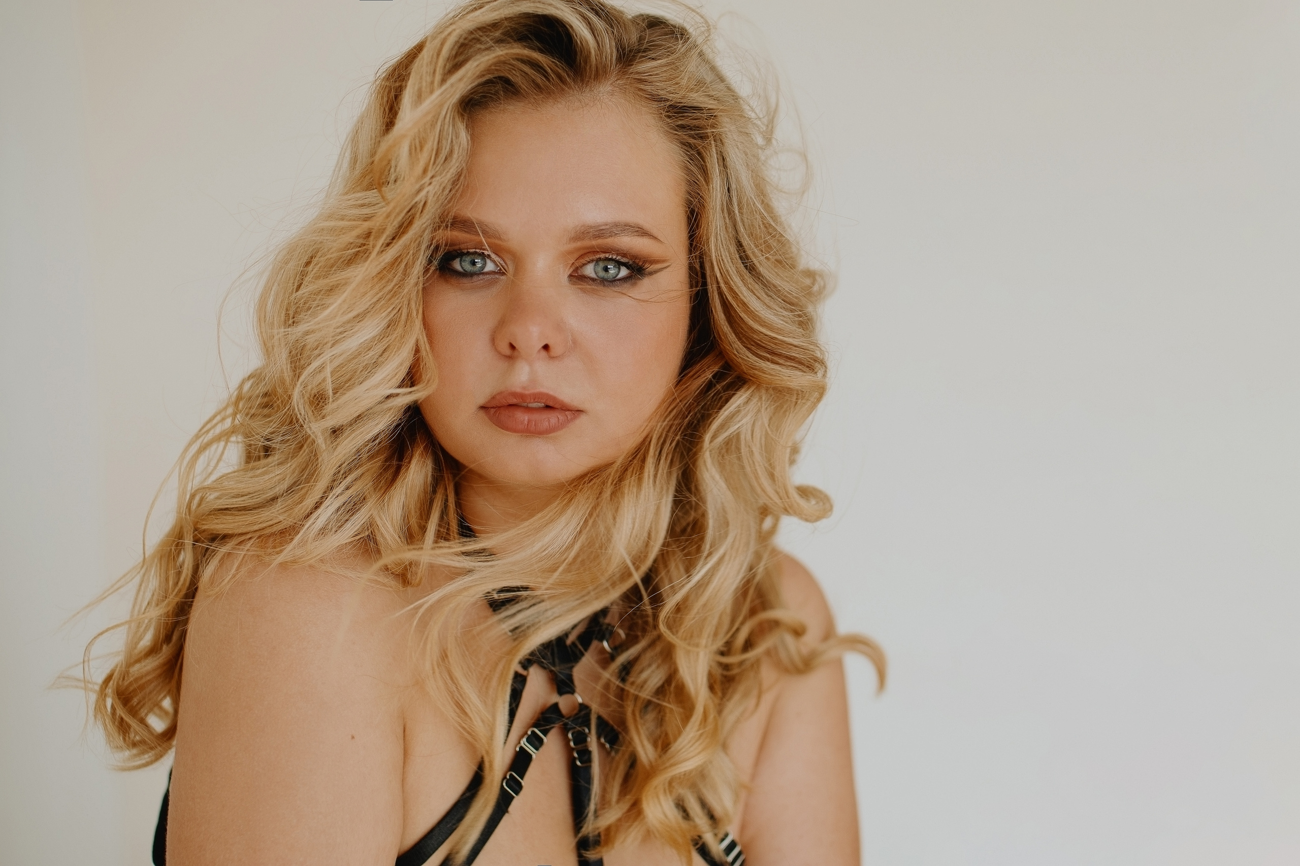 Женский портрет. Фотограф Елена Пожарова. Мурманская область, Апатиты, Кировск, Хибины