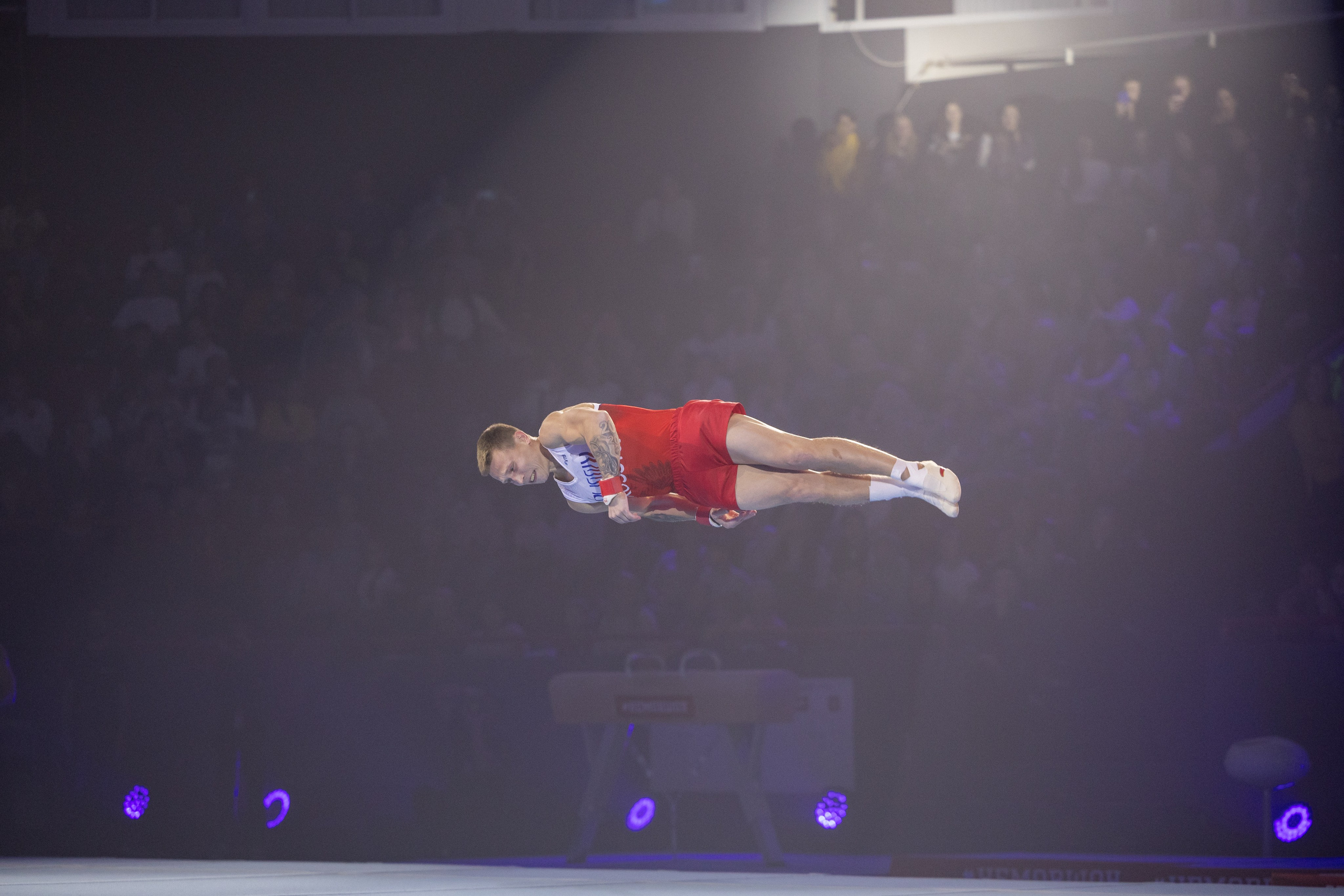 Шоу Алексея Немова «Легенды спорта». Спортивный репортажный фотограф Казань Нафис Сиразетдинов