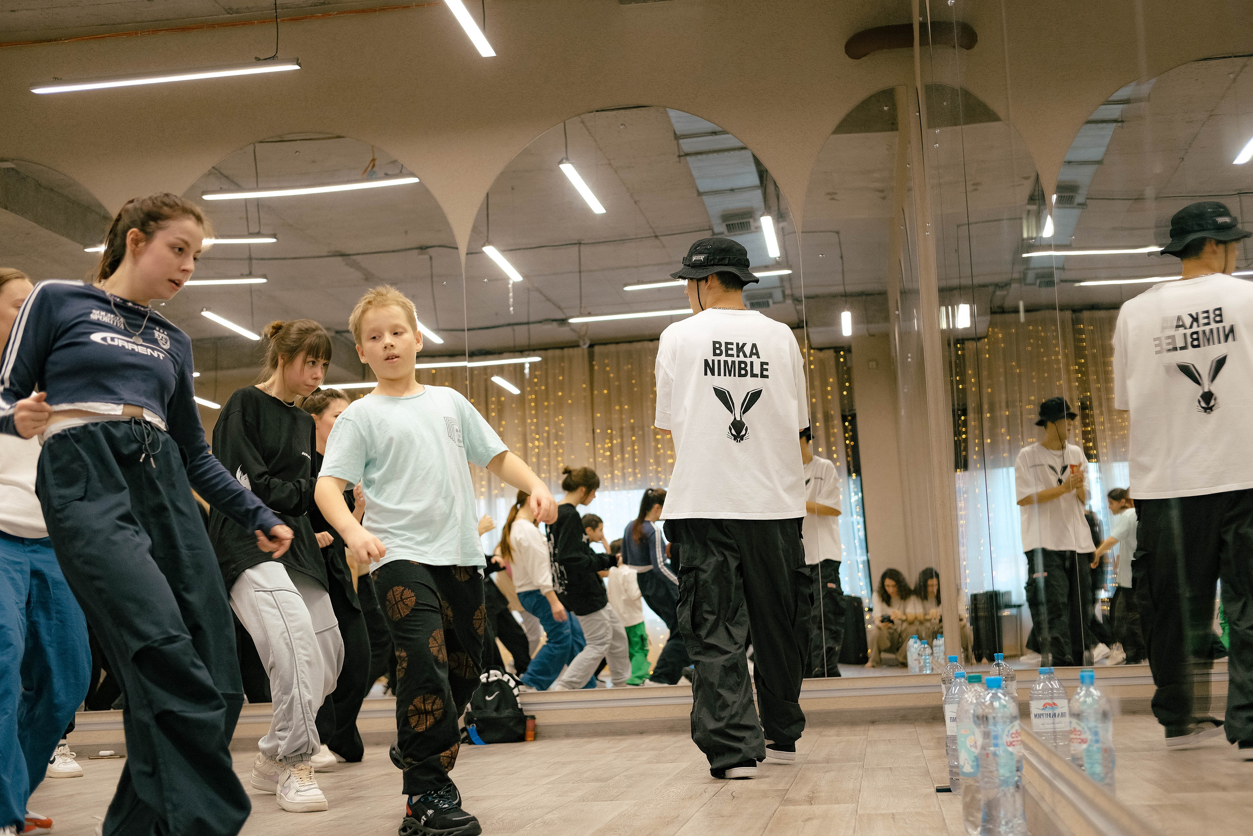 HIP-HOP LESSONS. ГЛАВНАЯ