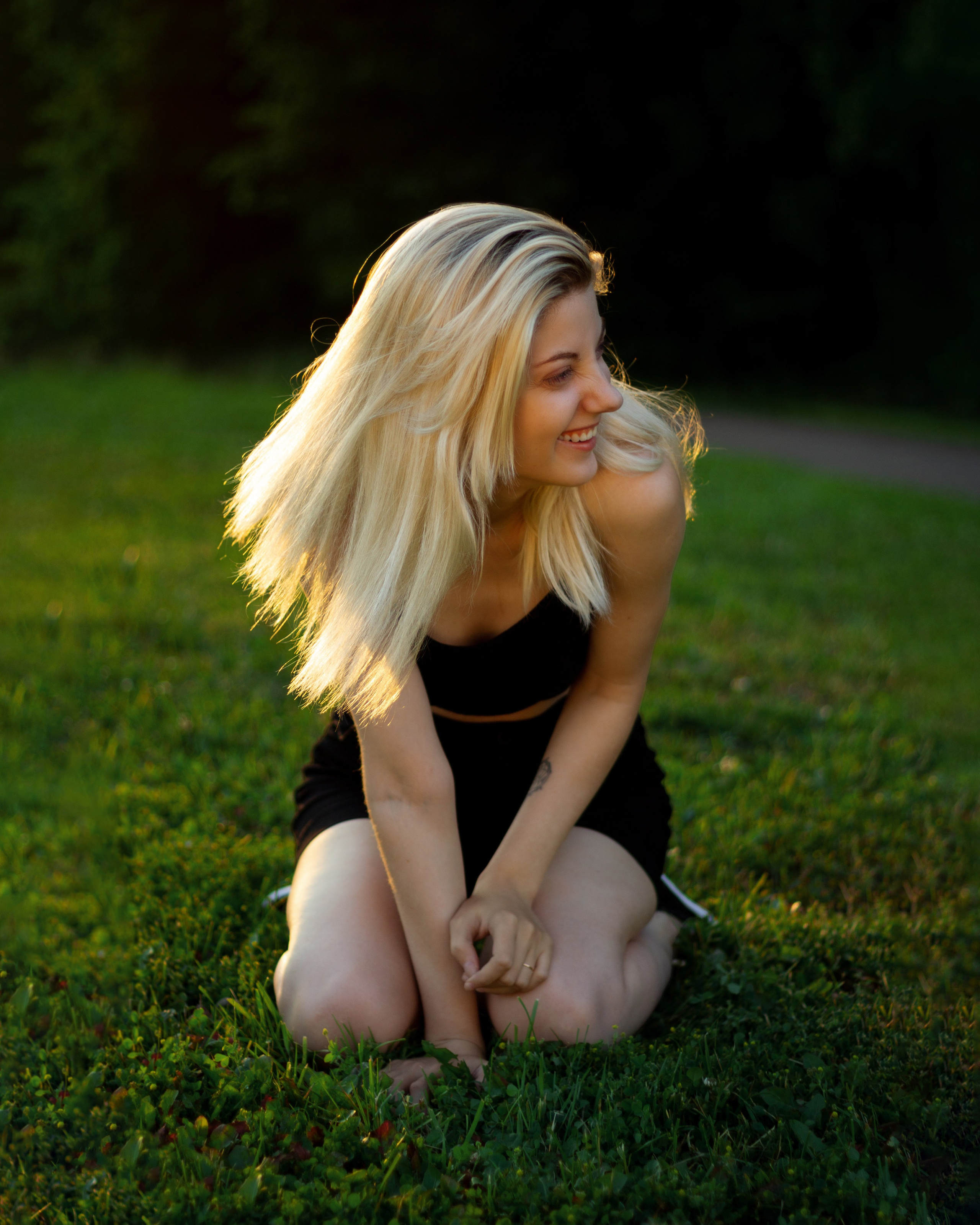 Альбом фотографий — Закат на траве. Николай Мокрицкий — Фотограф в Москве и Московской облости