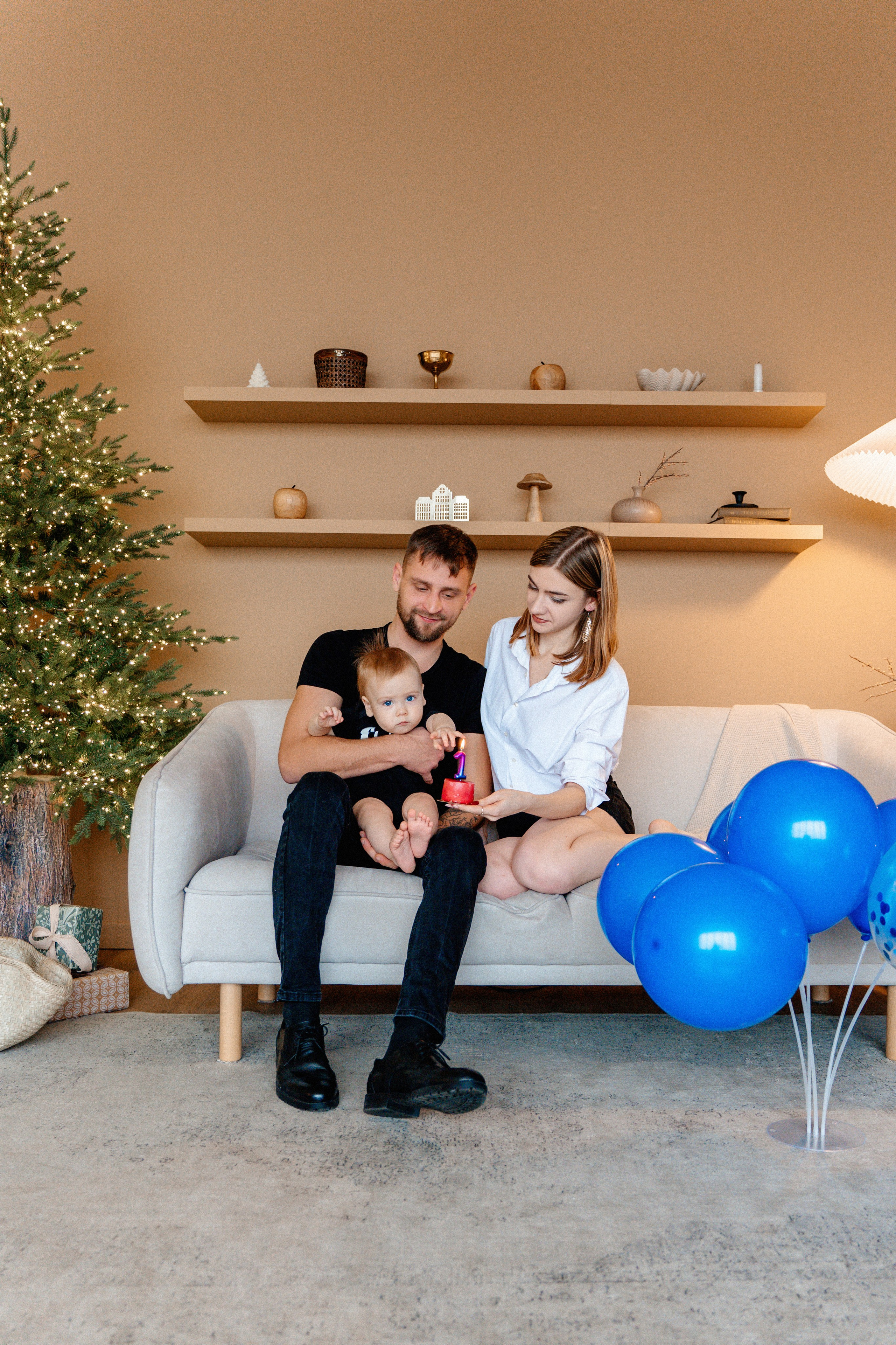 Наш сладкий малютка отметил годик. Ваш семейный фотограф в Минске — Вика Трегубова