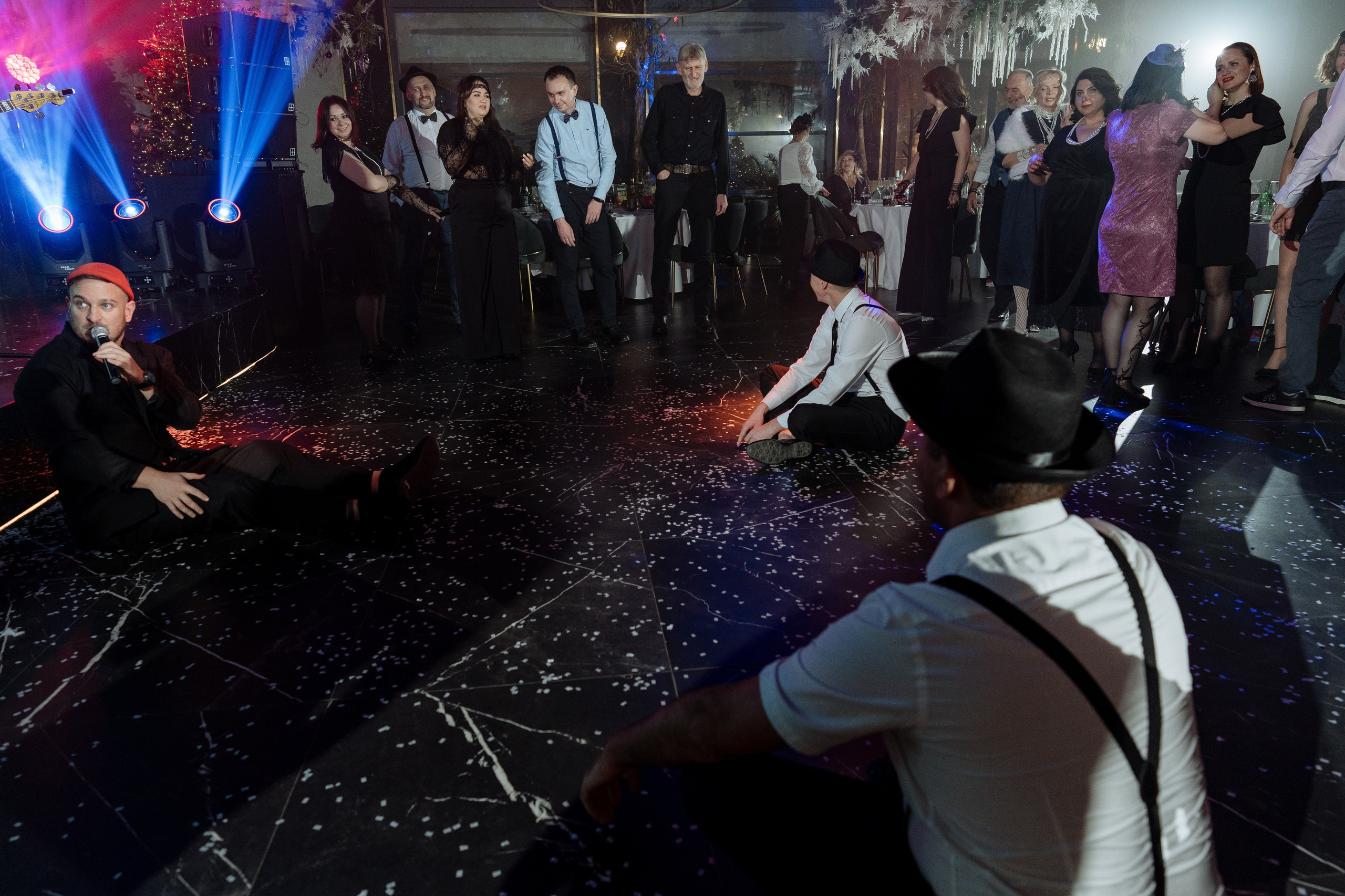 Альбион Тур