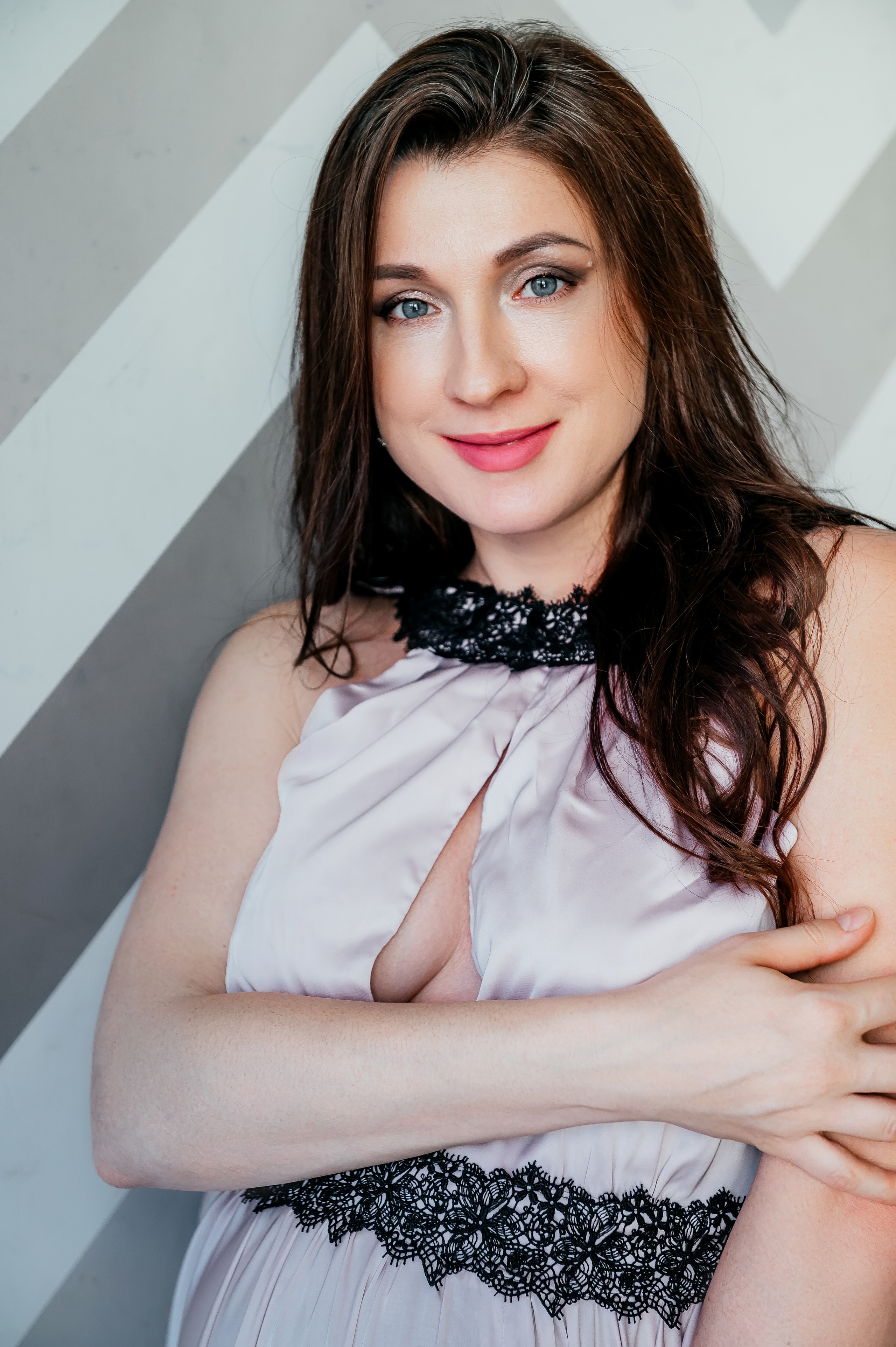 Оля + Дима, Wood studios зал Vision. Свадебный и семейный фотограф Виктория Носачёва. Щелково, Москва и МО