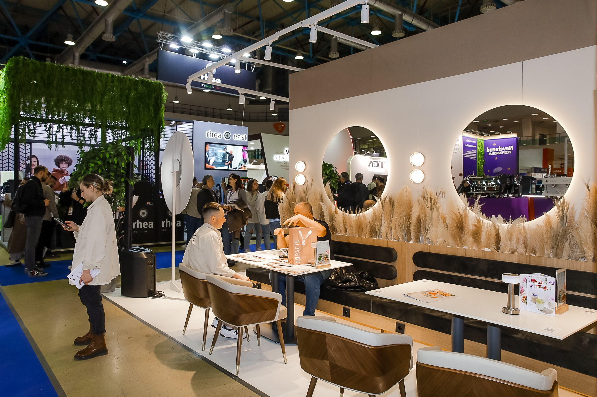 VERSOUS. ЭКСПОЦЕНТР. ЗДРАСТЕ. Фотограф в Москве Ольга Колесникова